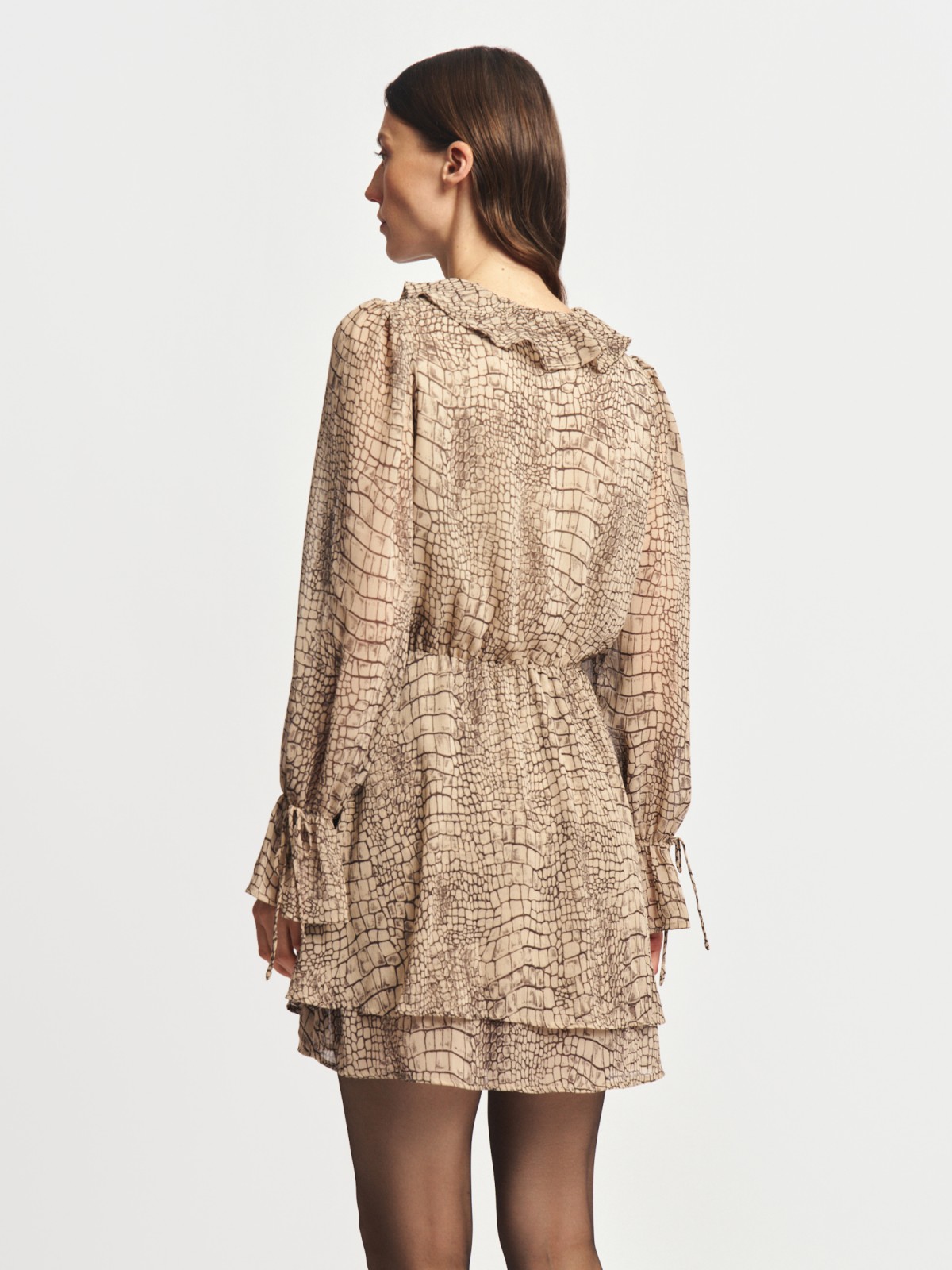 Платье мини из шифона с воланами