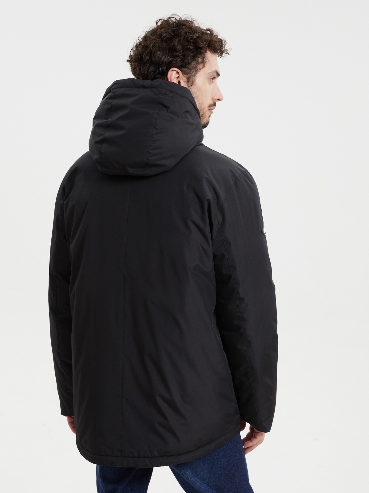 Куртка с капюшоном и утеплителем