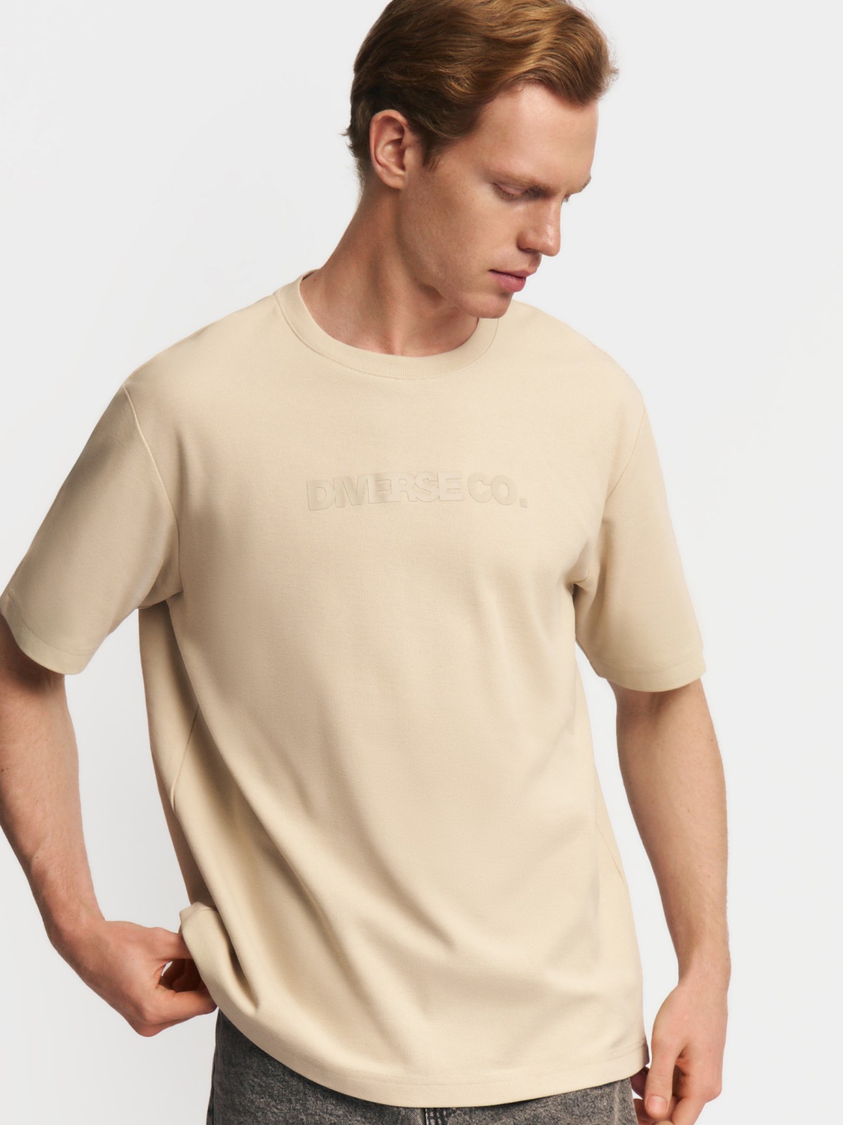 Футболка из хлопка с принтом 1599₽