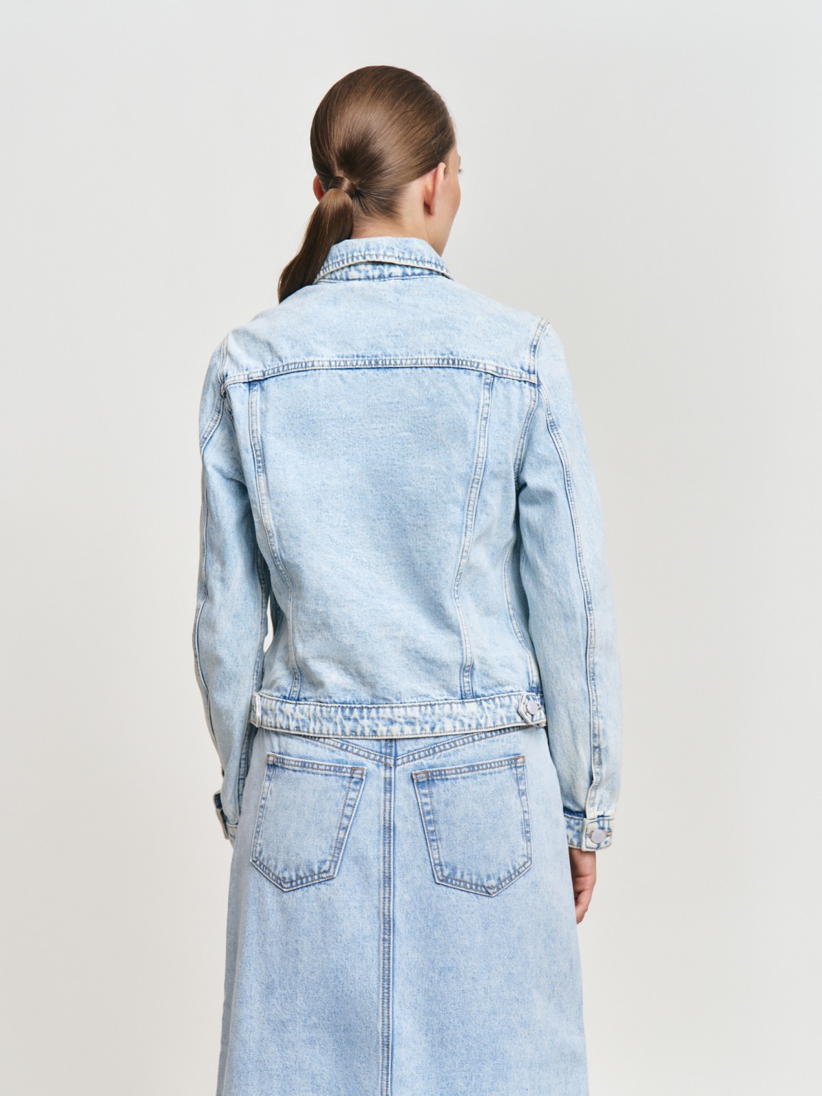 Джинсовая куртка прямого силуэта из хлопка