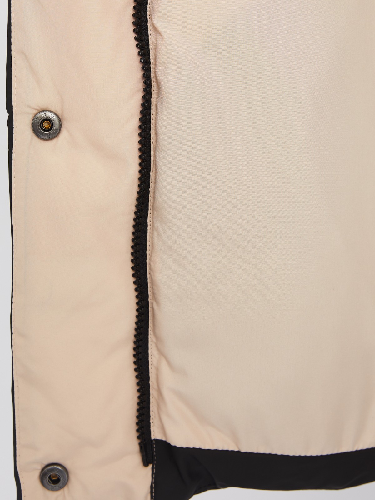 Короткая тёплая дутая куртка с высоким воротником и капюшоном zolla 02234510L234, цвет черный, размер XS - фото 5