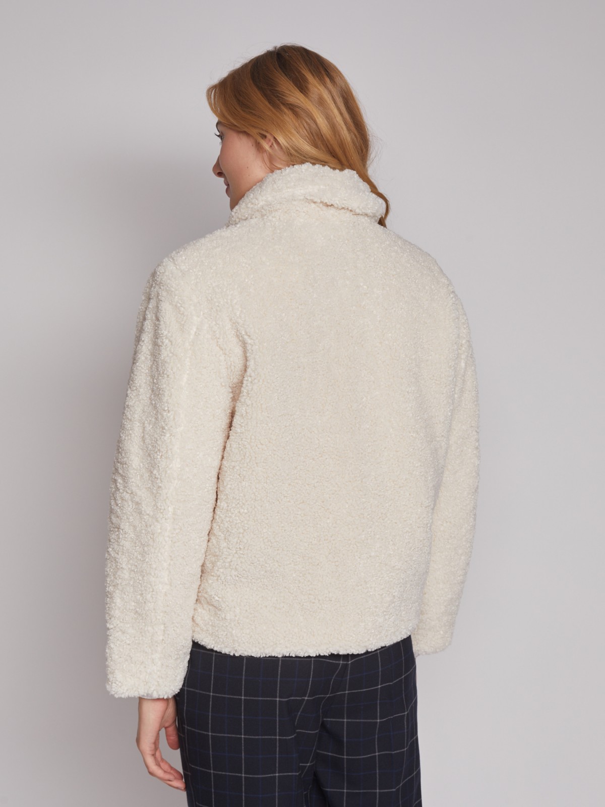 Короткая шуба из искусственного меха