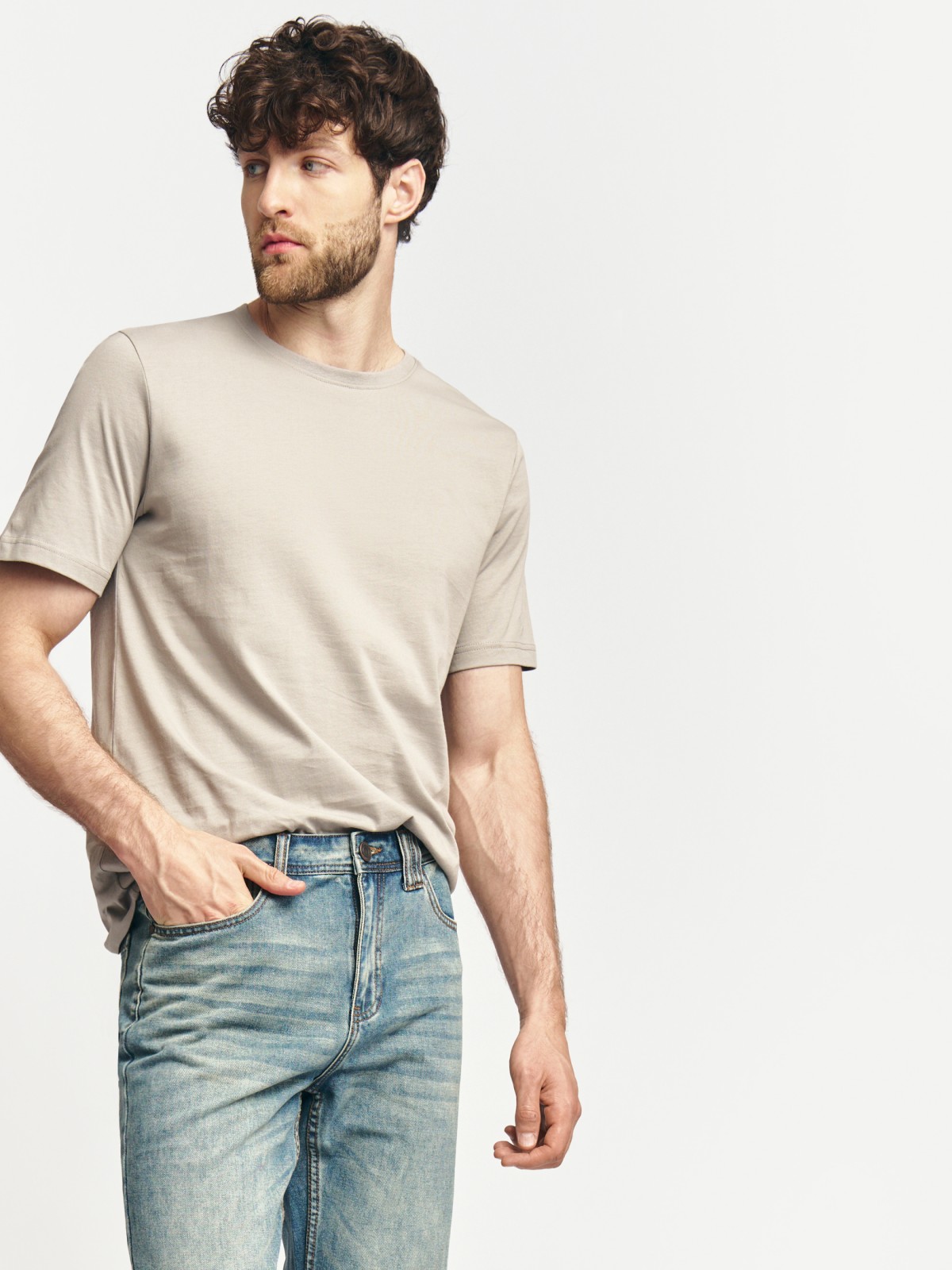 Футболка из хлопка с круглым вырезом