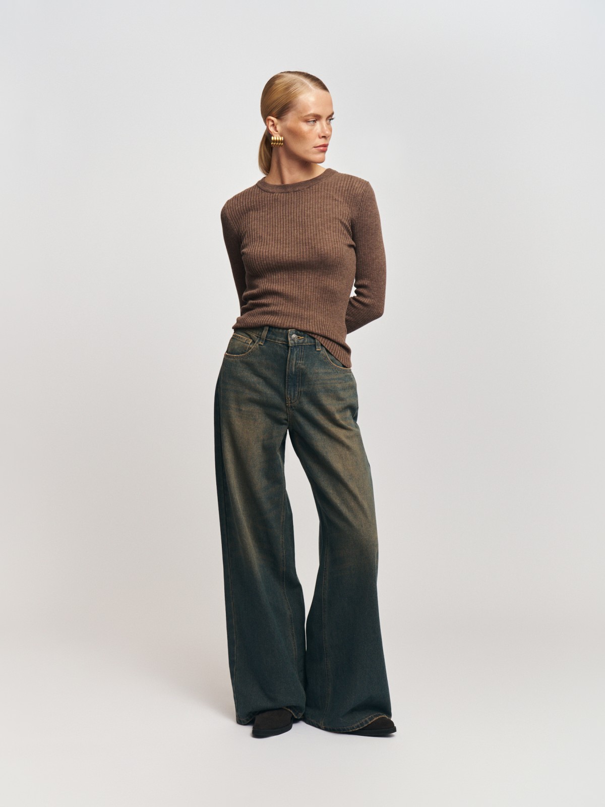 Джинсы силуэта Wide с посадкой Loose