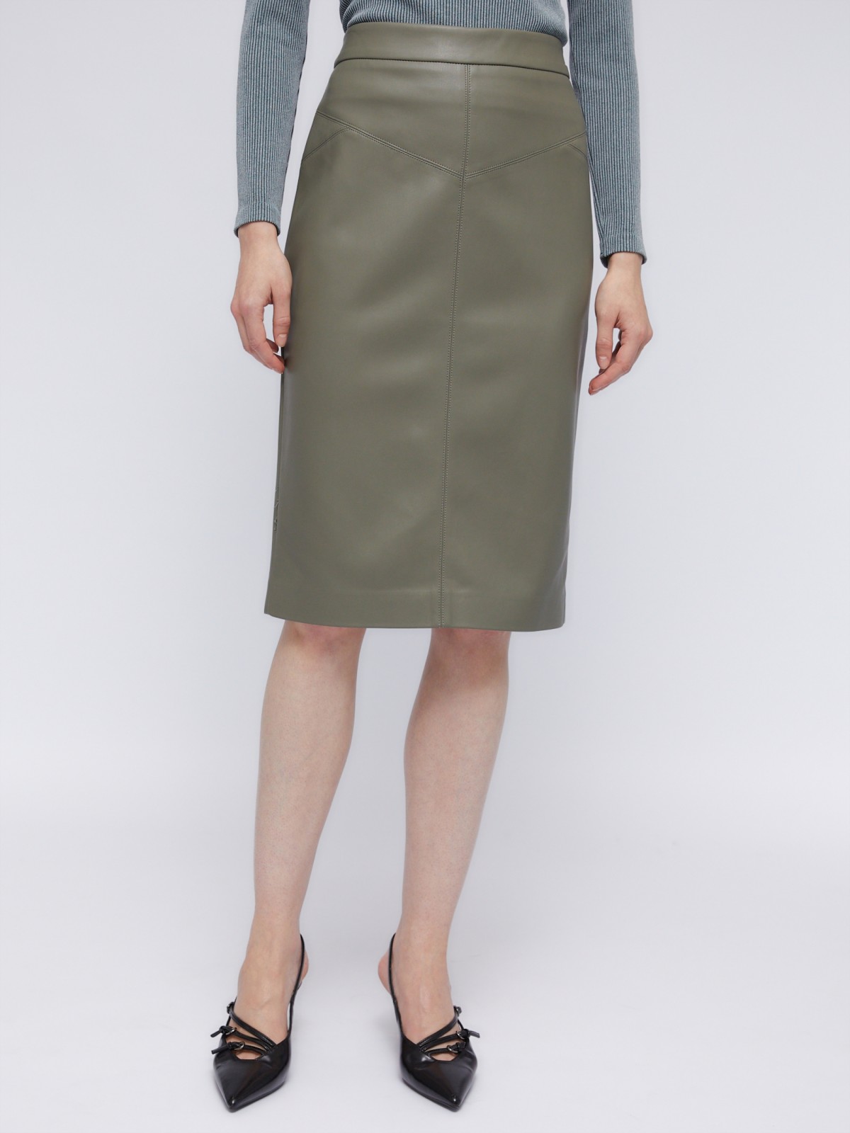 Юбка-карандаш из экокожи длины миди с разрезом