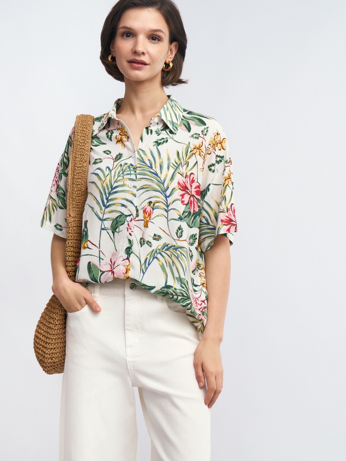 Рубашка из вискозы с тропическим принтом
