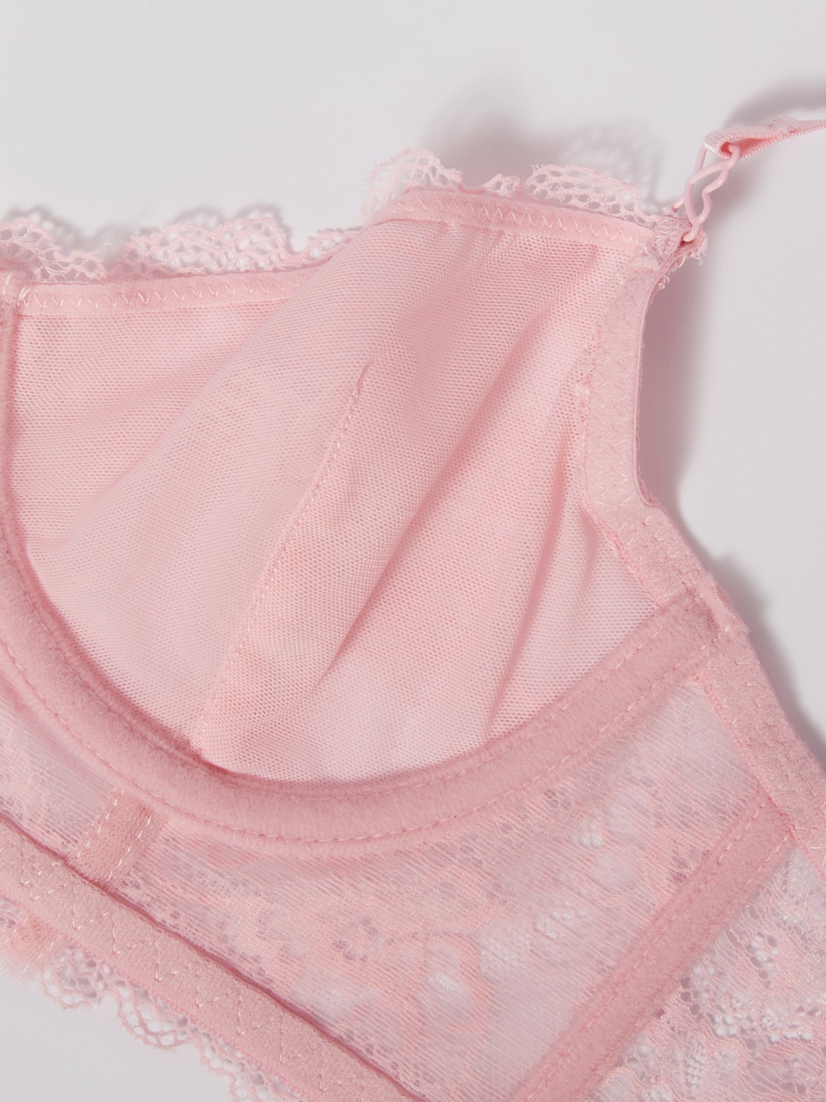 Мягкий бюстгальтер-бюстье на косточках с кружевом zolla 024219W62015, цвет розовый, размер 75A - фото 4