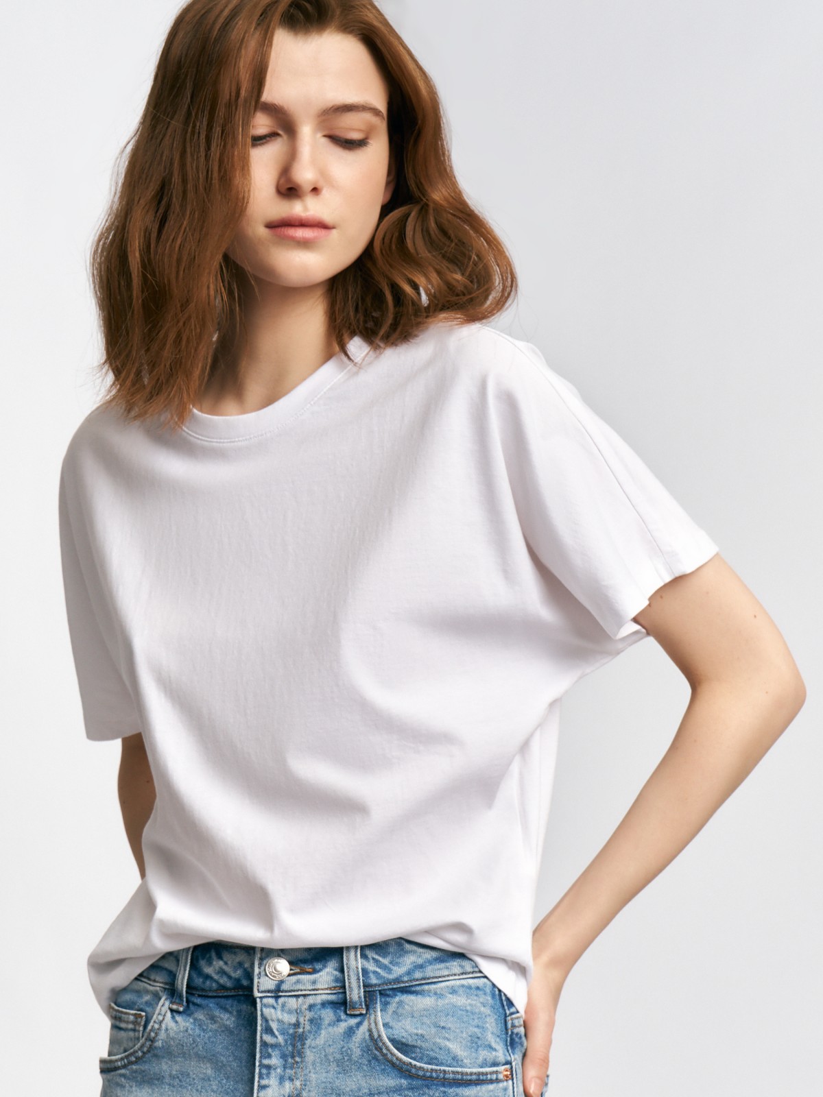 Футболка из хлопка без принта с коротким рукавом