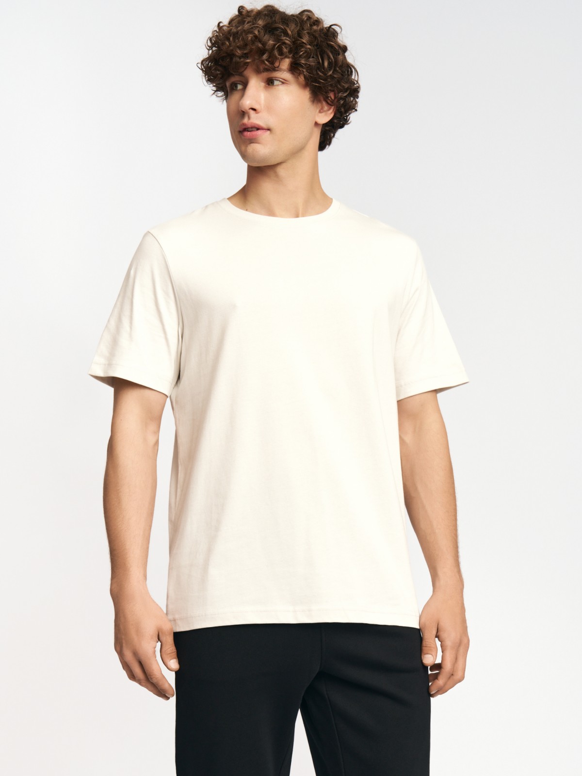 Футболка из хлопка с круглым вырезом