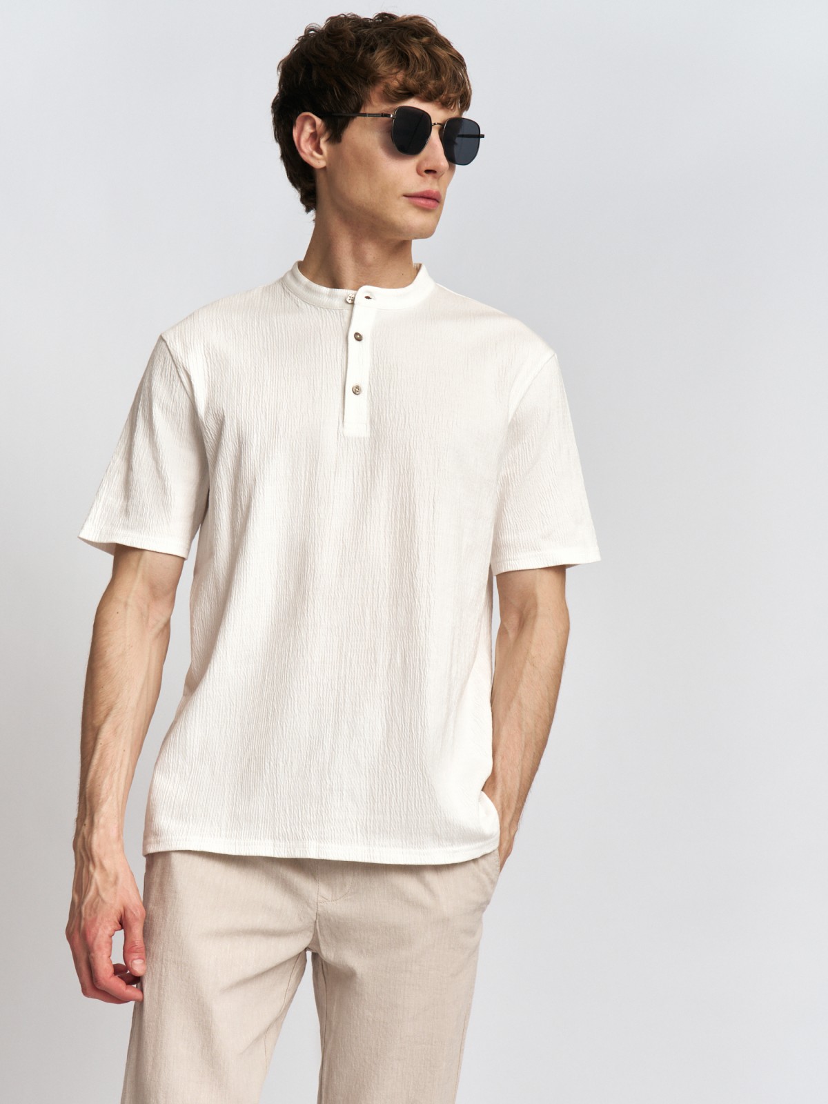 Футболка поло с воротником-стойкой