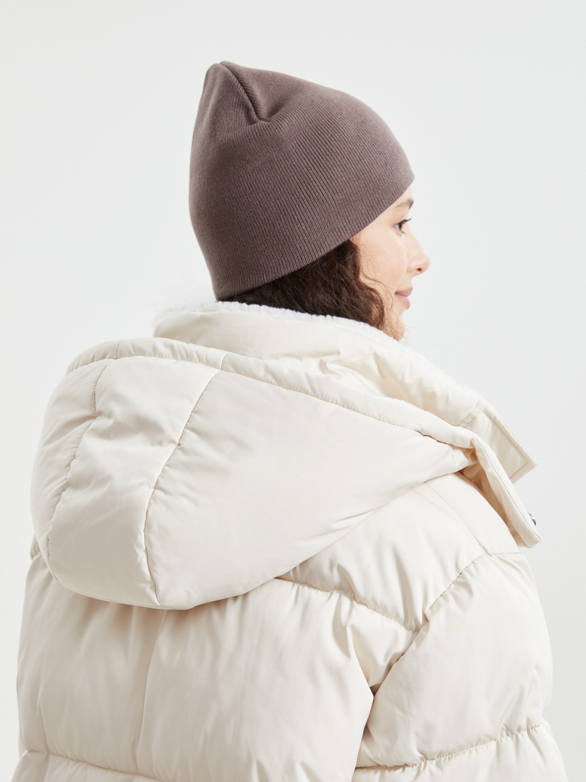 Трикотажная шапка-бини без отворота