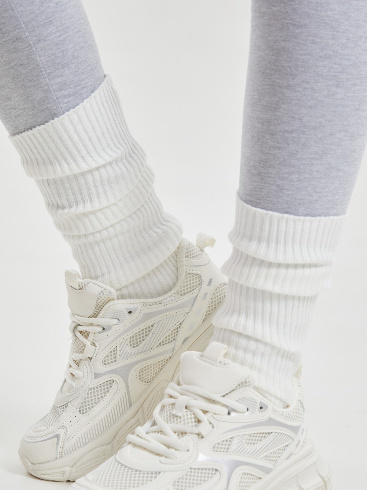 Высокие гетры в рубчик