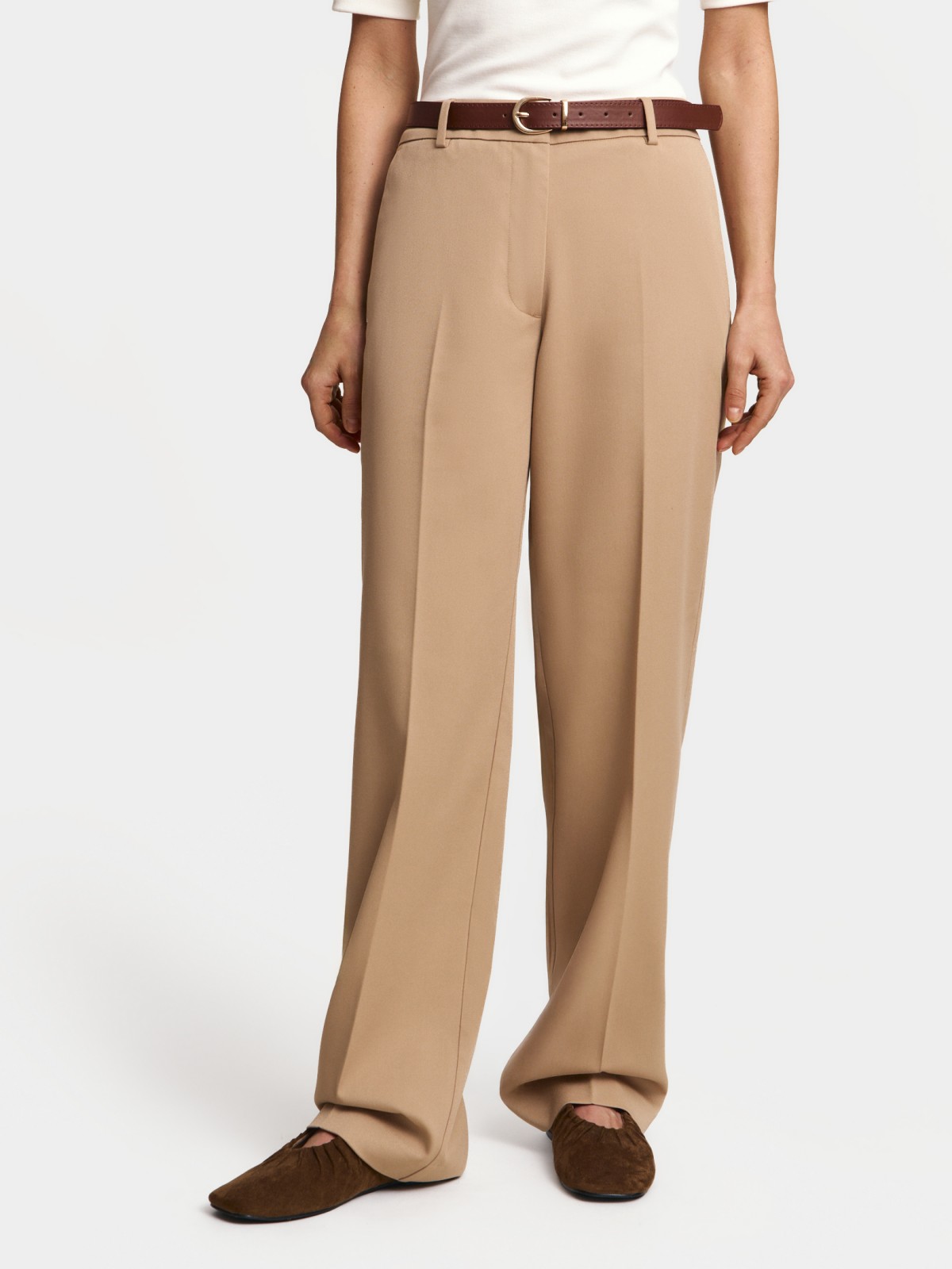 Брюки прямого силуэта со стрелками