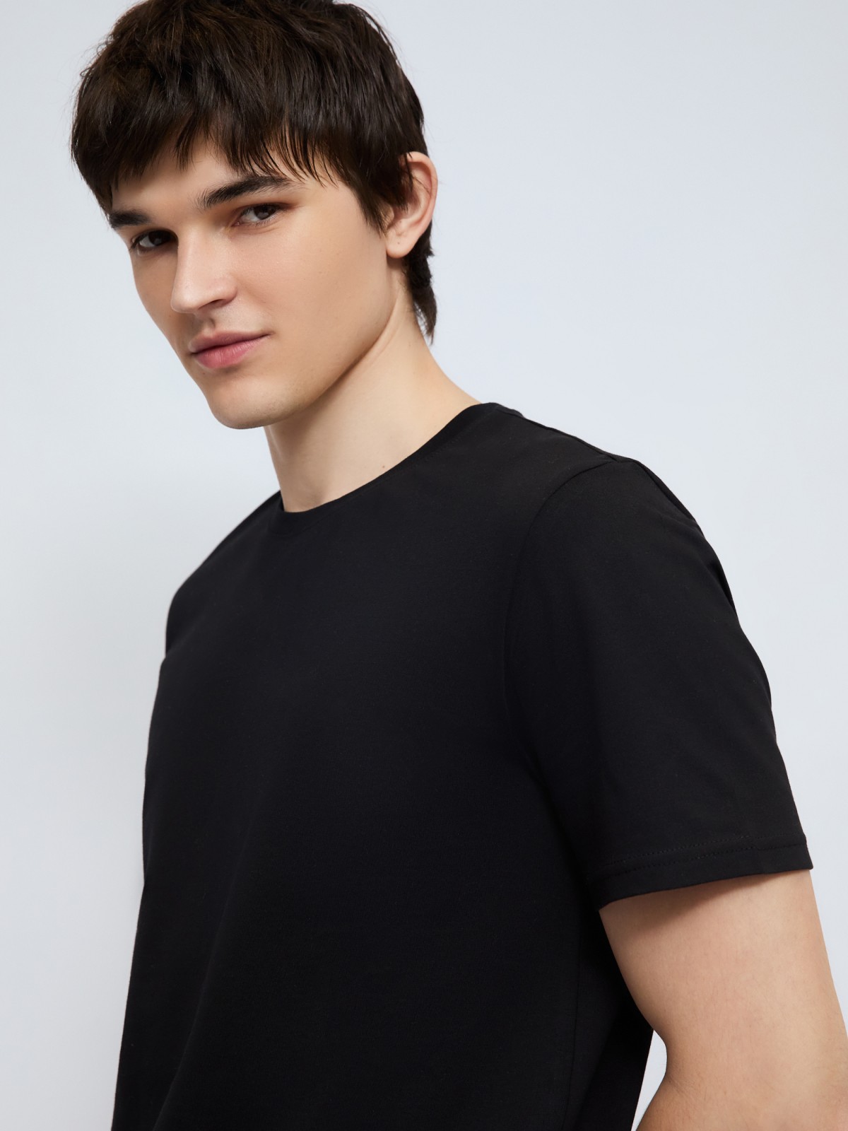 Футболка из хлопка с круглым вырезом