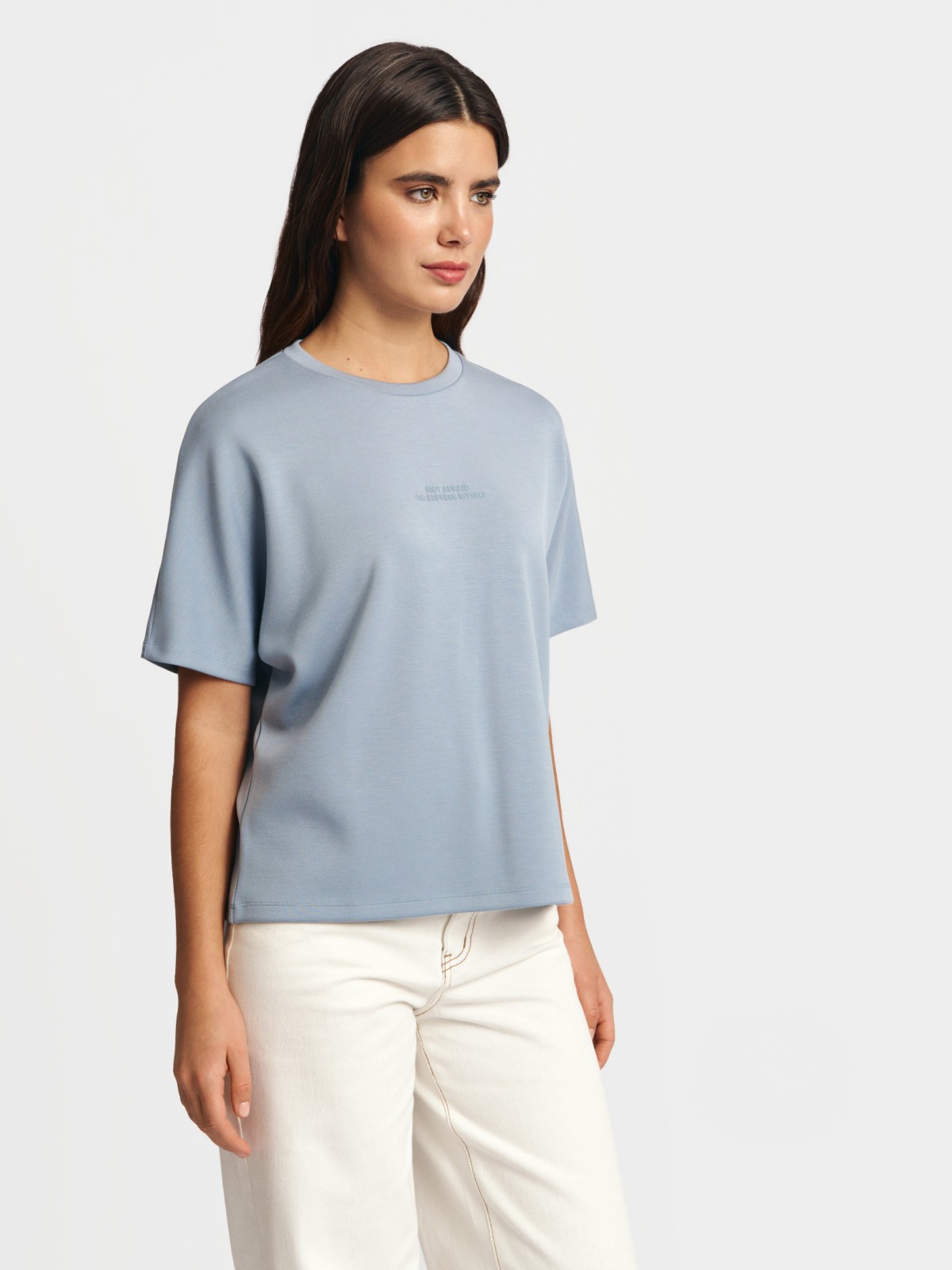 Футболка с принтом-надписью