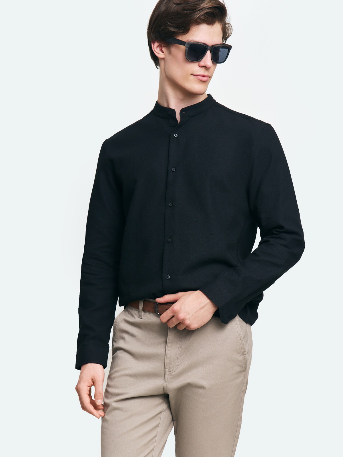 Офисная рубашка с воротником-стойкой