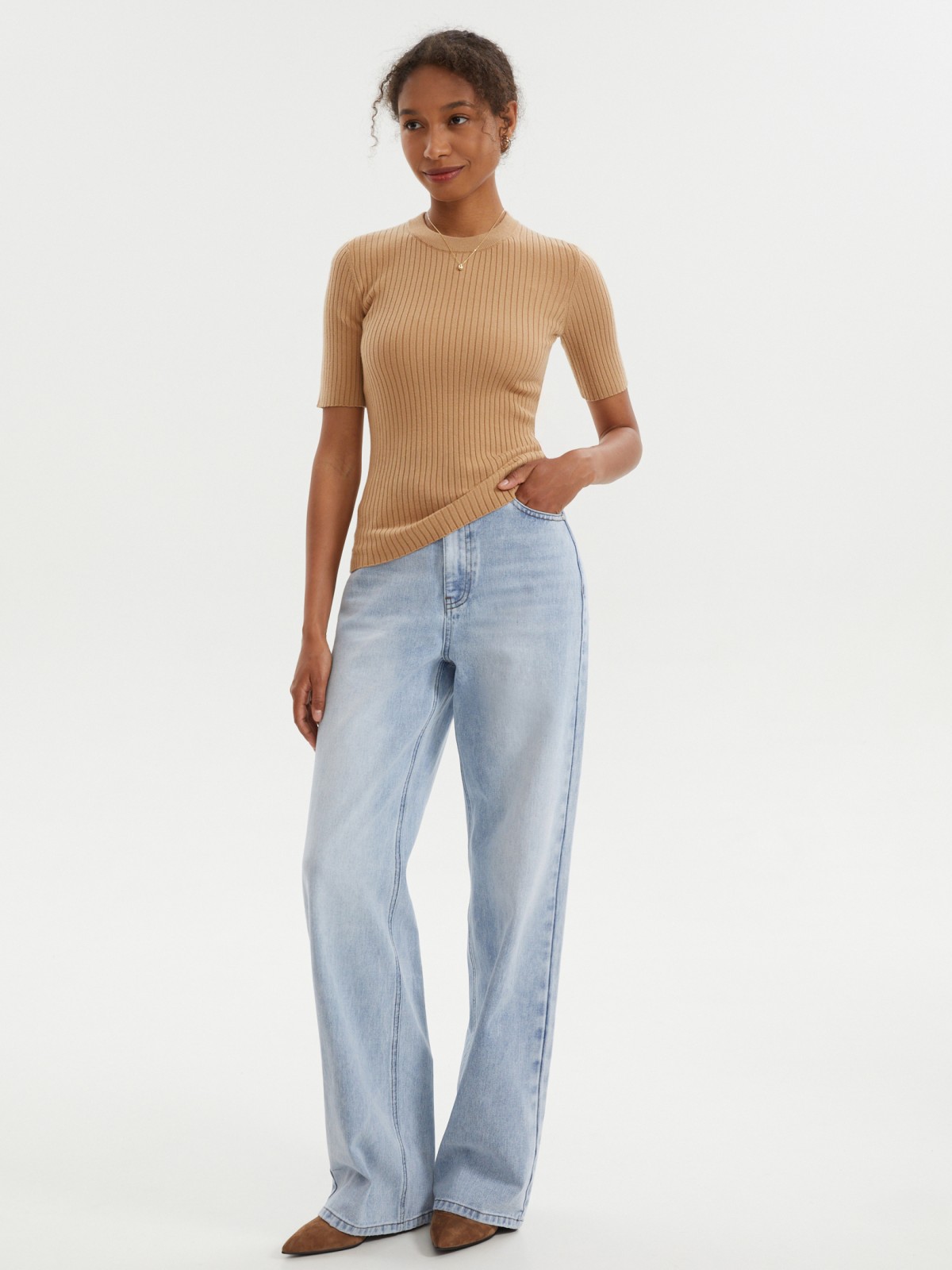 Джинсы силуэта Wide с высокой посадкой