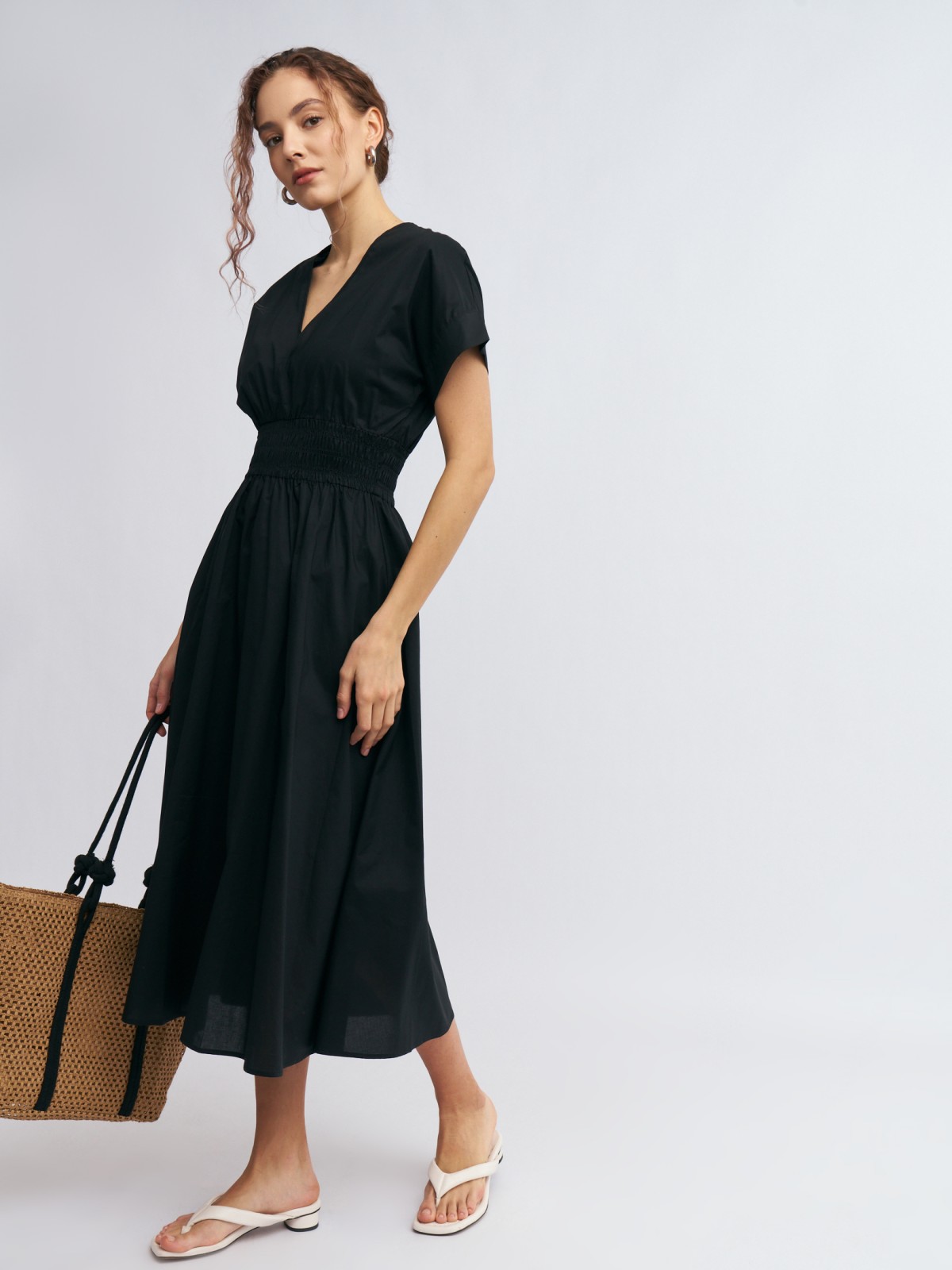 Платье из хлопка на резинке