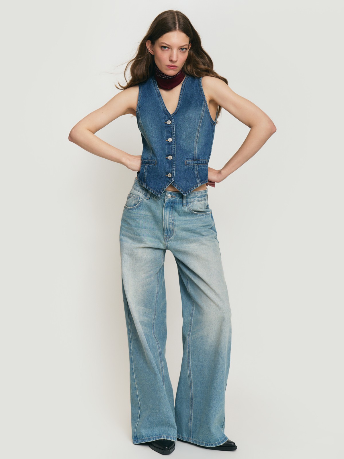 Джинсы силуэта Wide с посадкой Loose