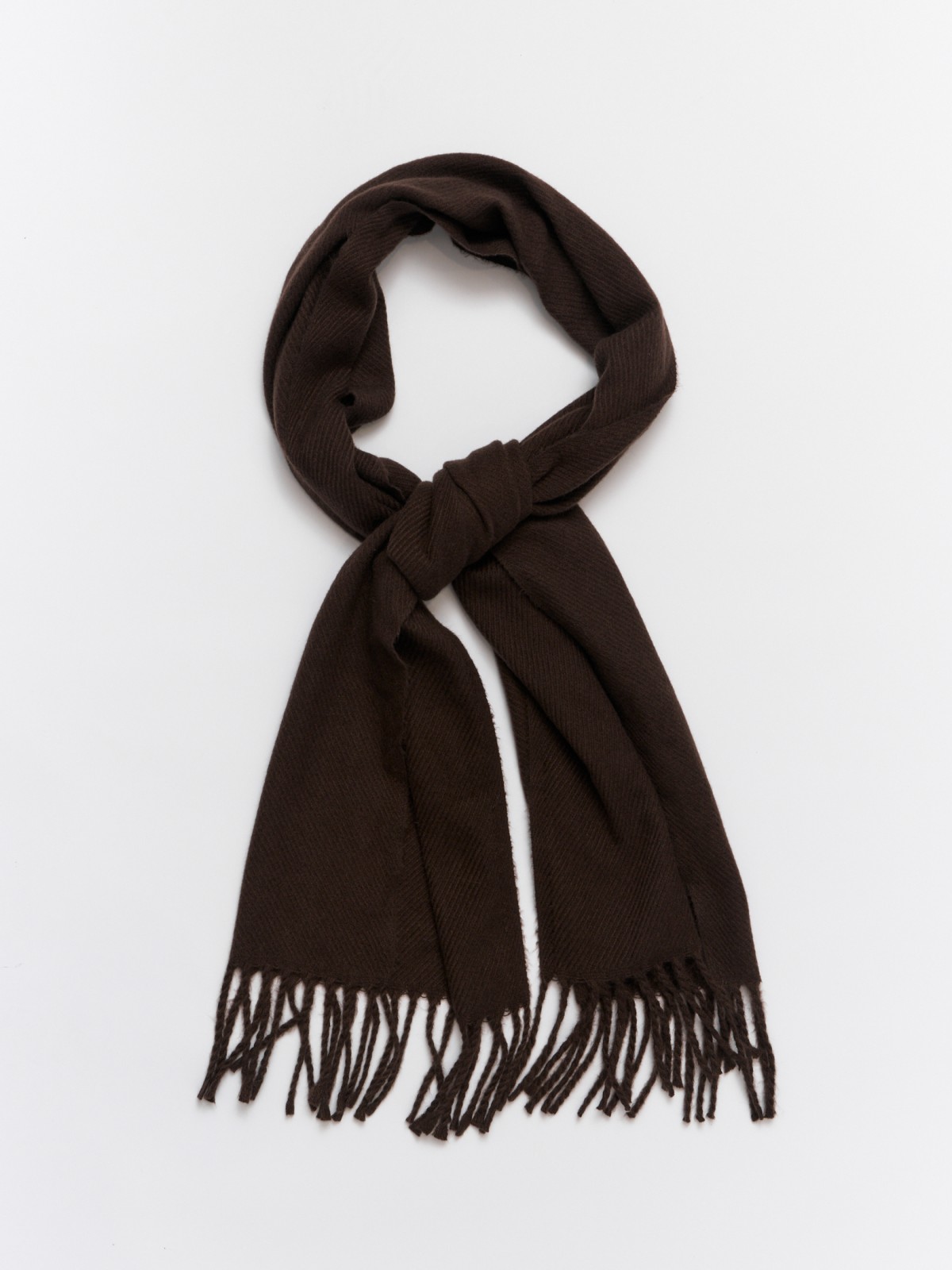 Тканевый шарф с длинной бахромой 699₽