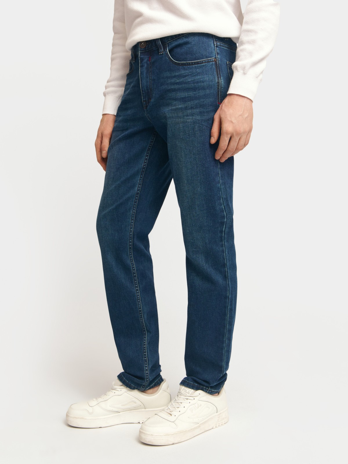 Джинсы фасона Tapered