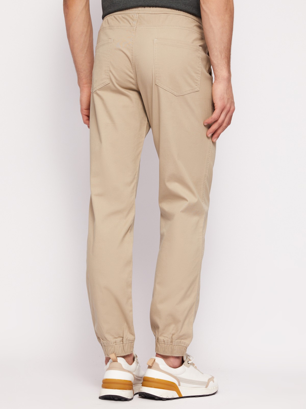 Прямые брюки-джоггеры из хлопка на резинке zolla N1421730L012, цвет бежевый, размер 34 - фото 6