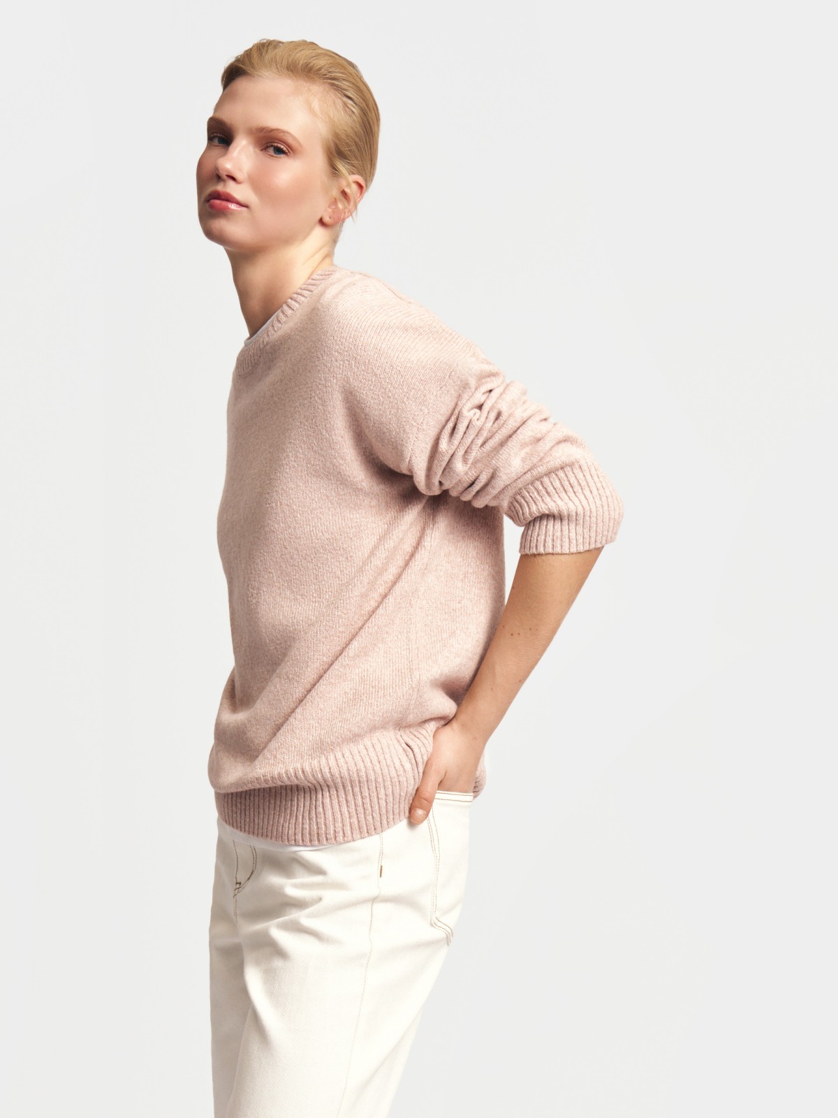 Вязаный джемпер