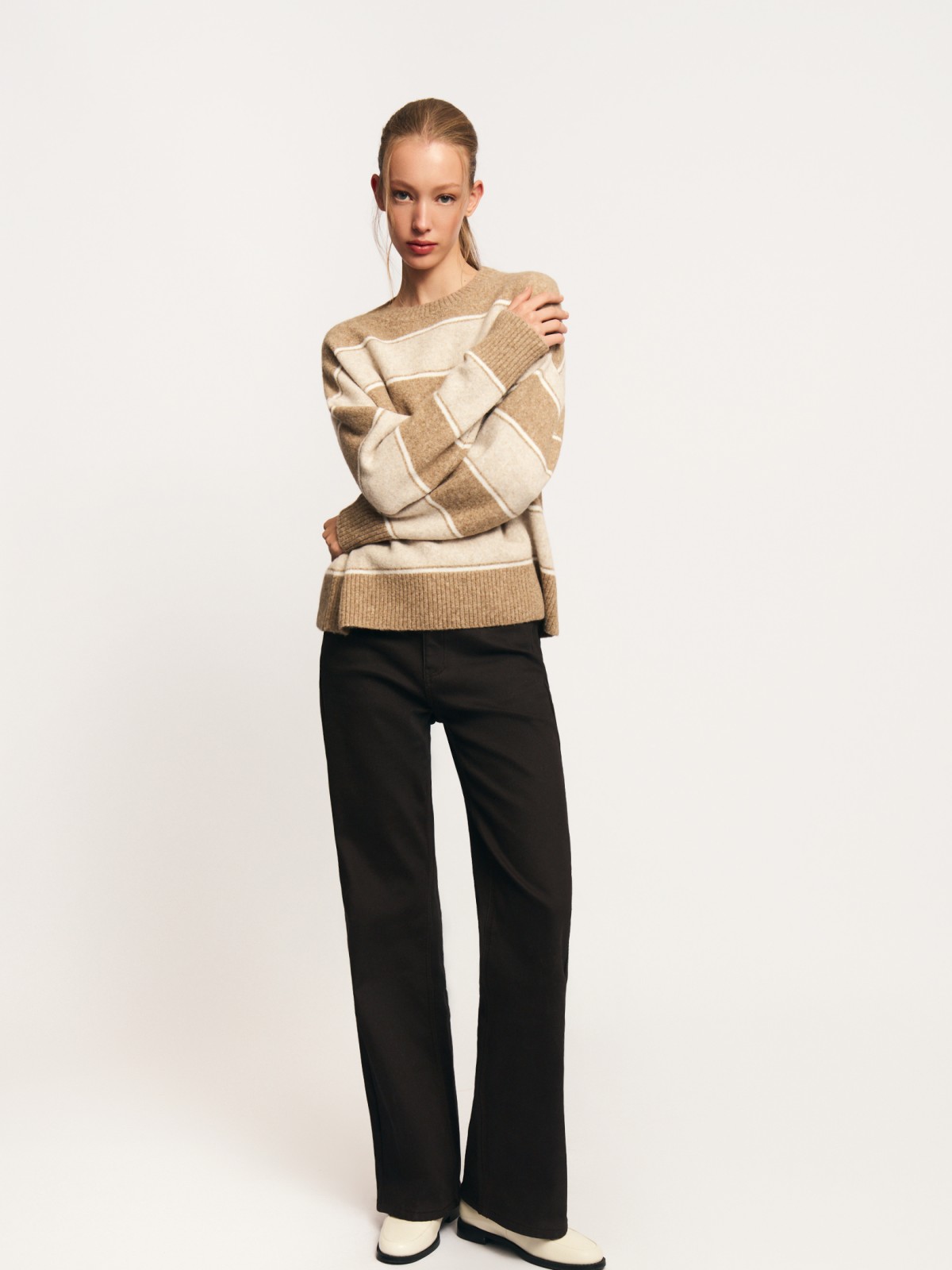 Вязаный джемпер с узором в полоску