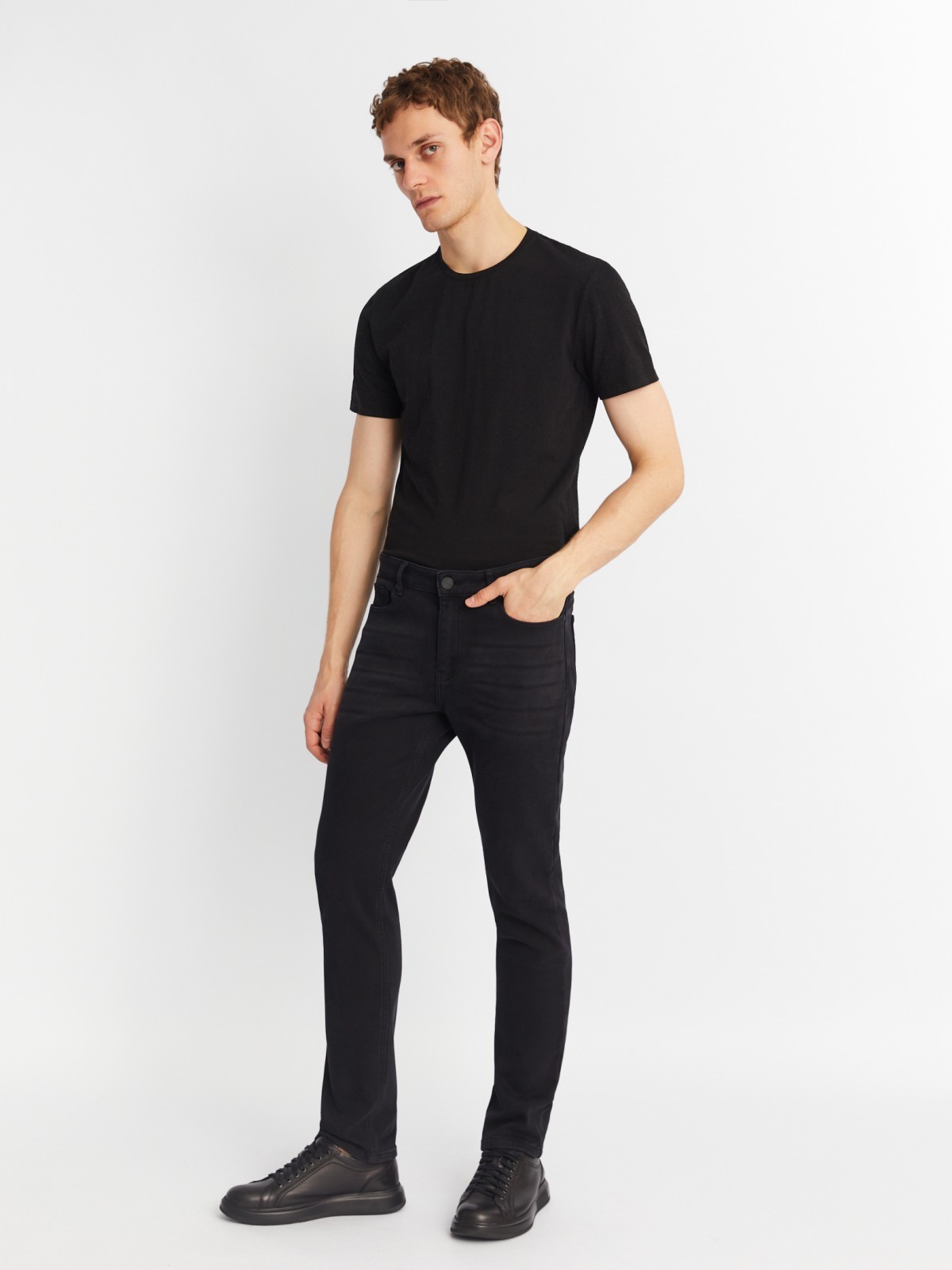 Утеплённые джинсы фасона Slim с флисом внутри zolla 01343711R023, цвет черный, размер 30