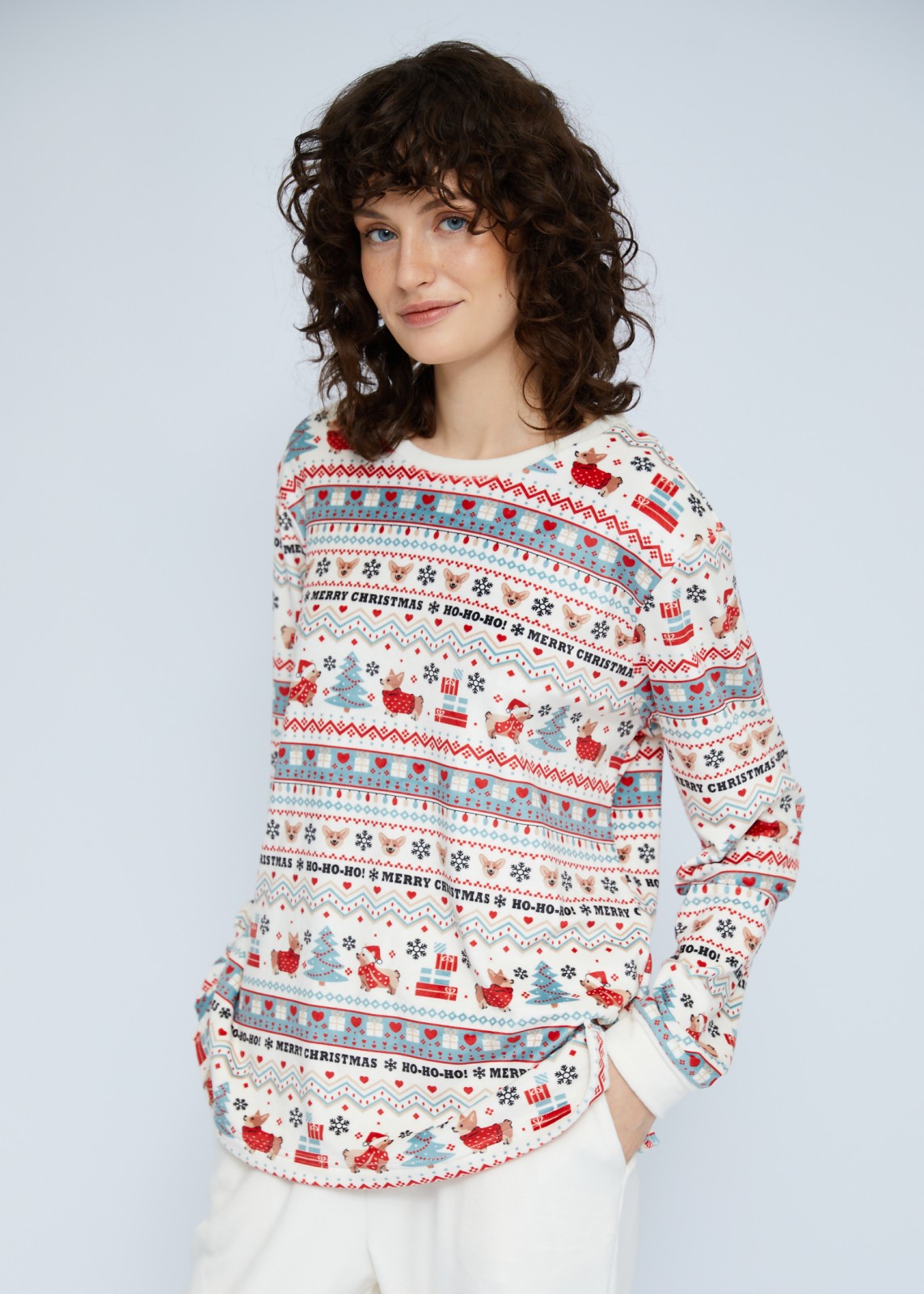 Домашний пижамный комплект (свитшот и штаны)