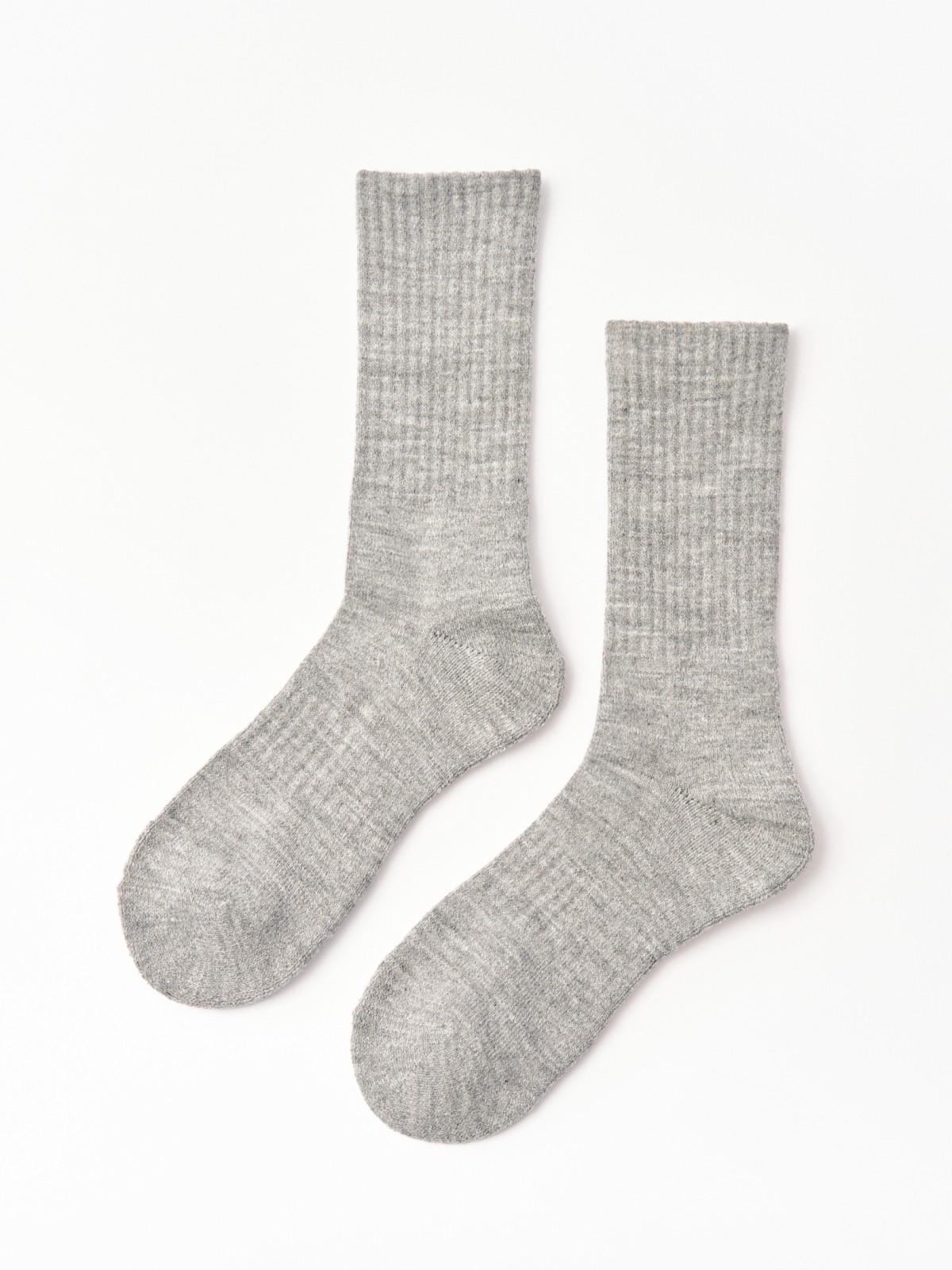 Высокие вязаные носки