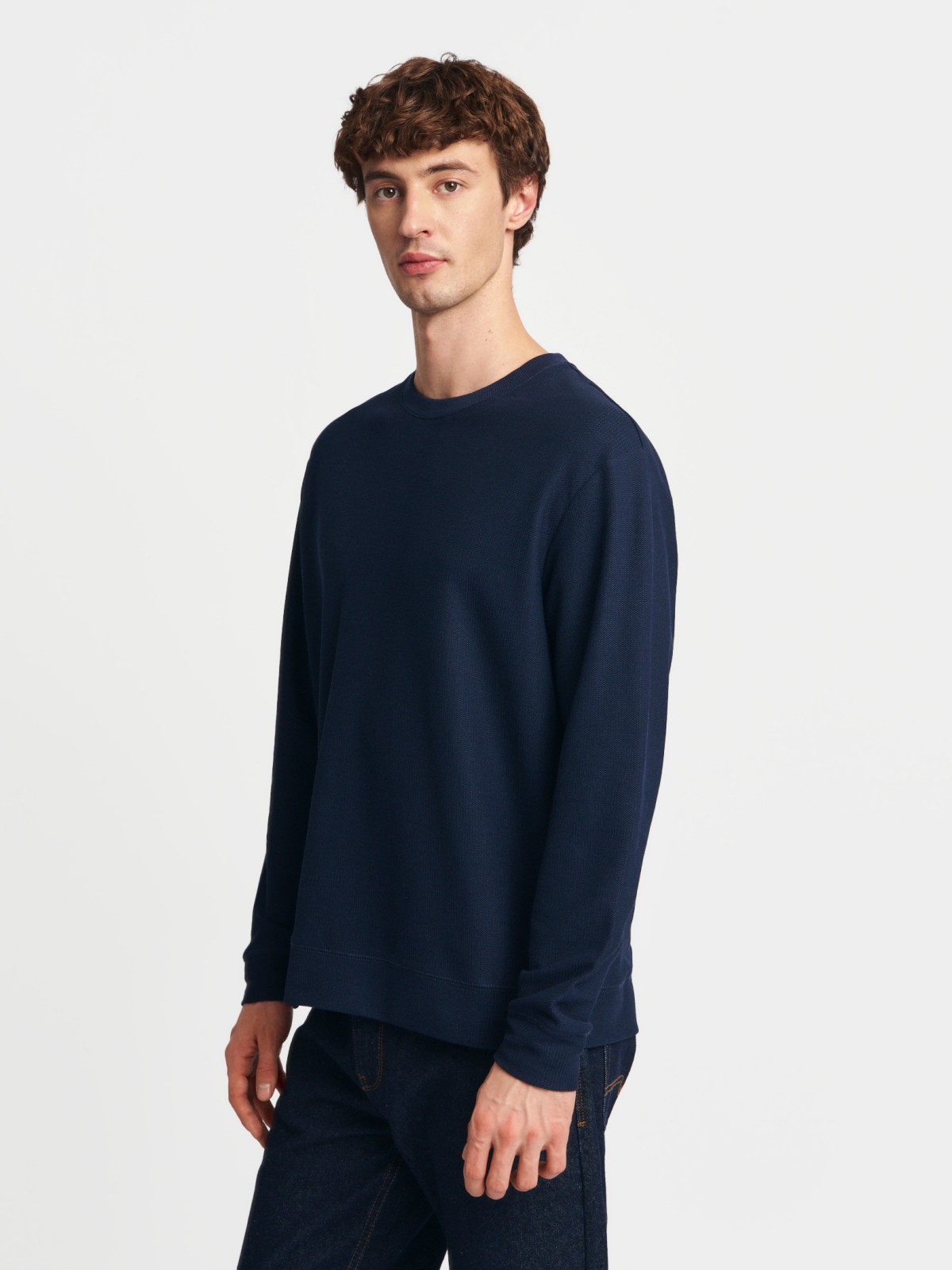 Трикотажный лонгслив с длинным рукавом