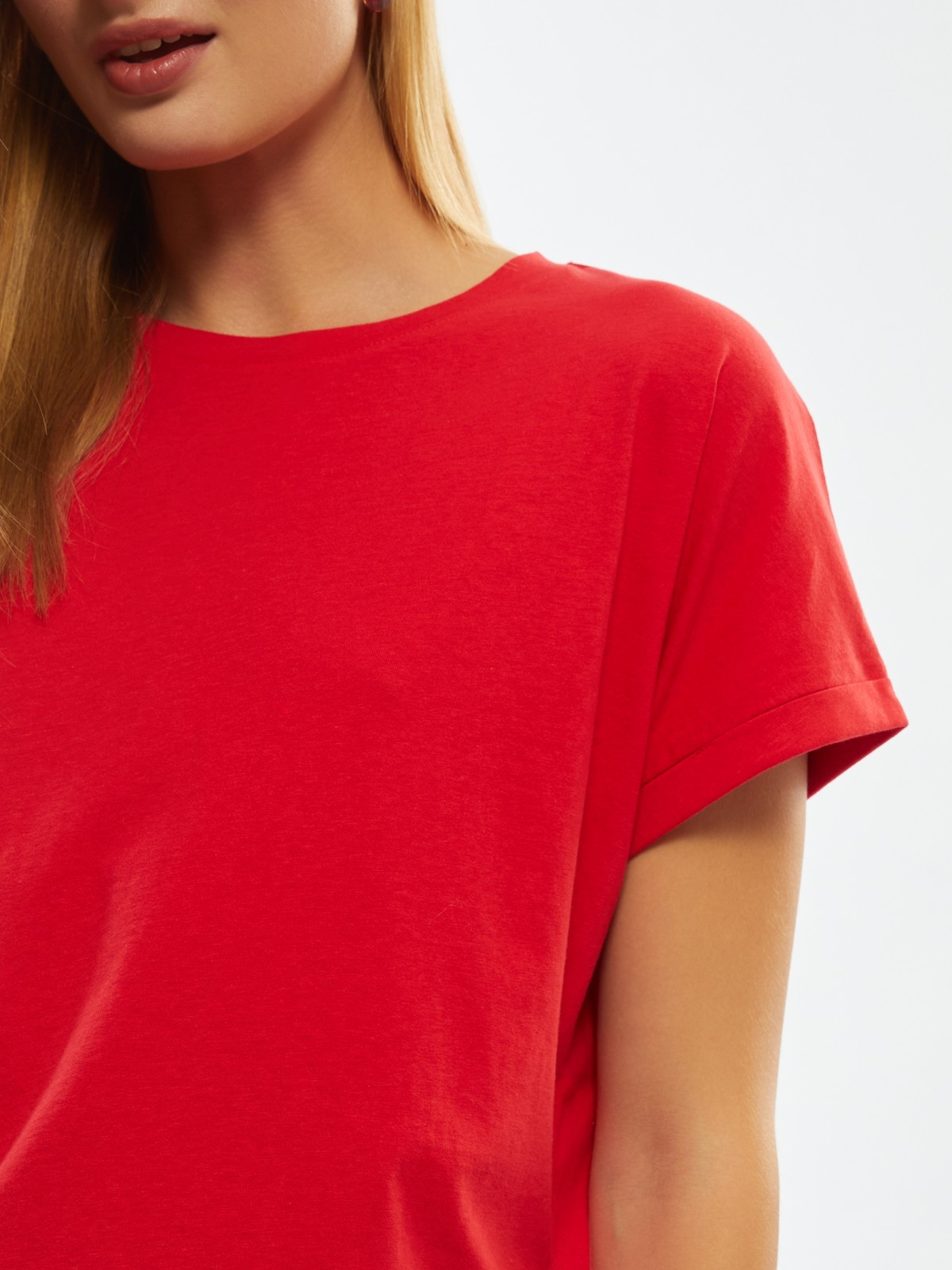 Футболка из хлопка с коротким рукавом