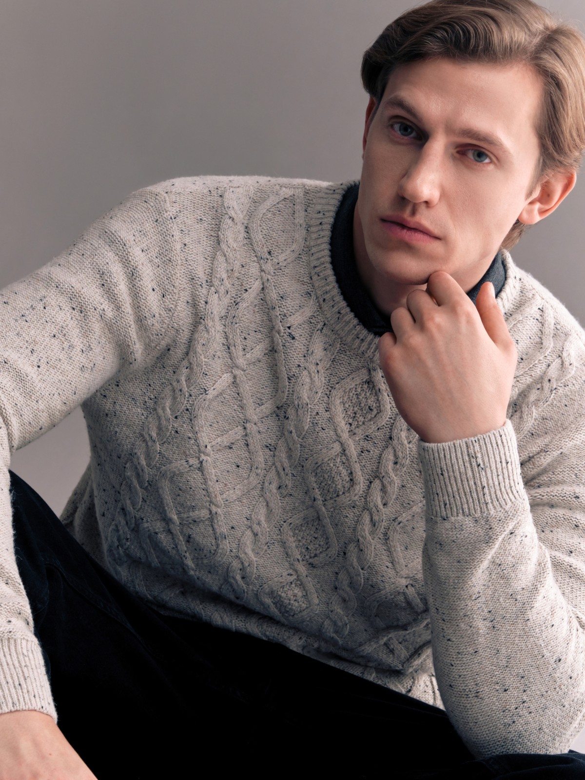 Вязаный джемпер с фактурным узором