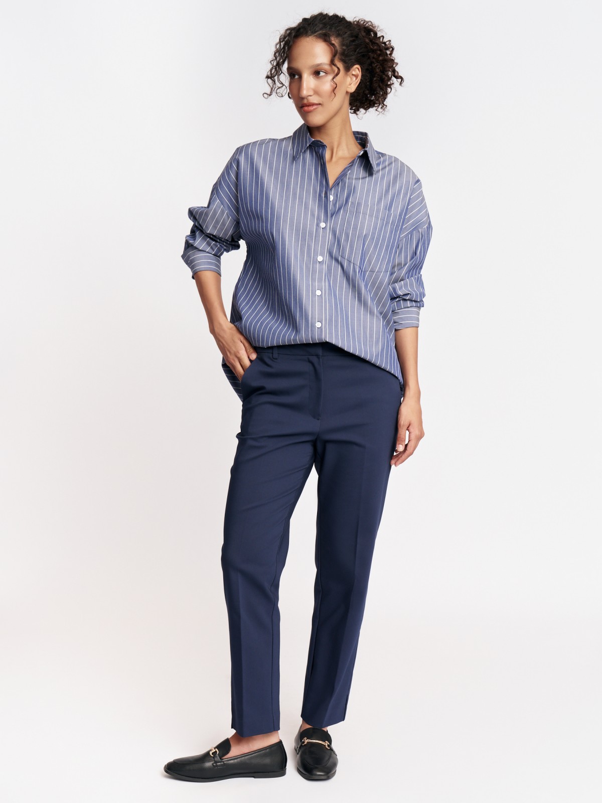 Офисные брюки силуэта Slim