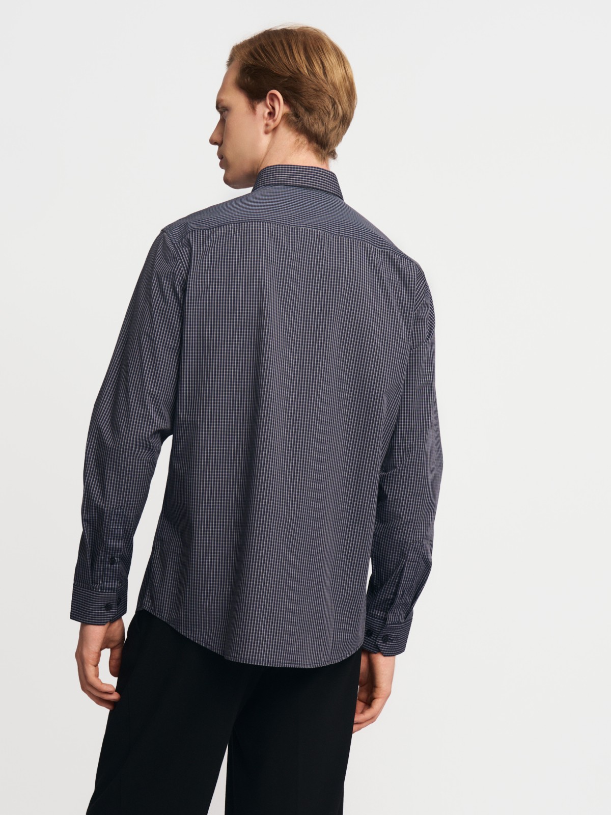 Офисная рубашка прямого силуэта с узором в клетку