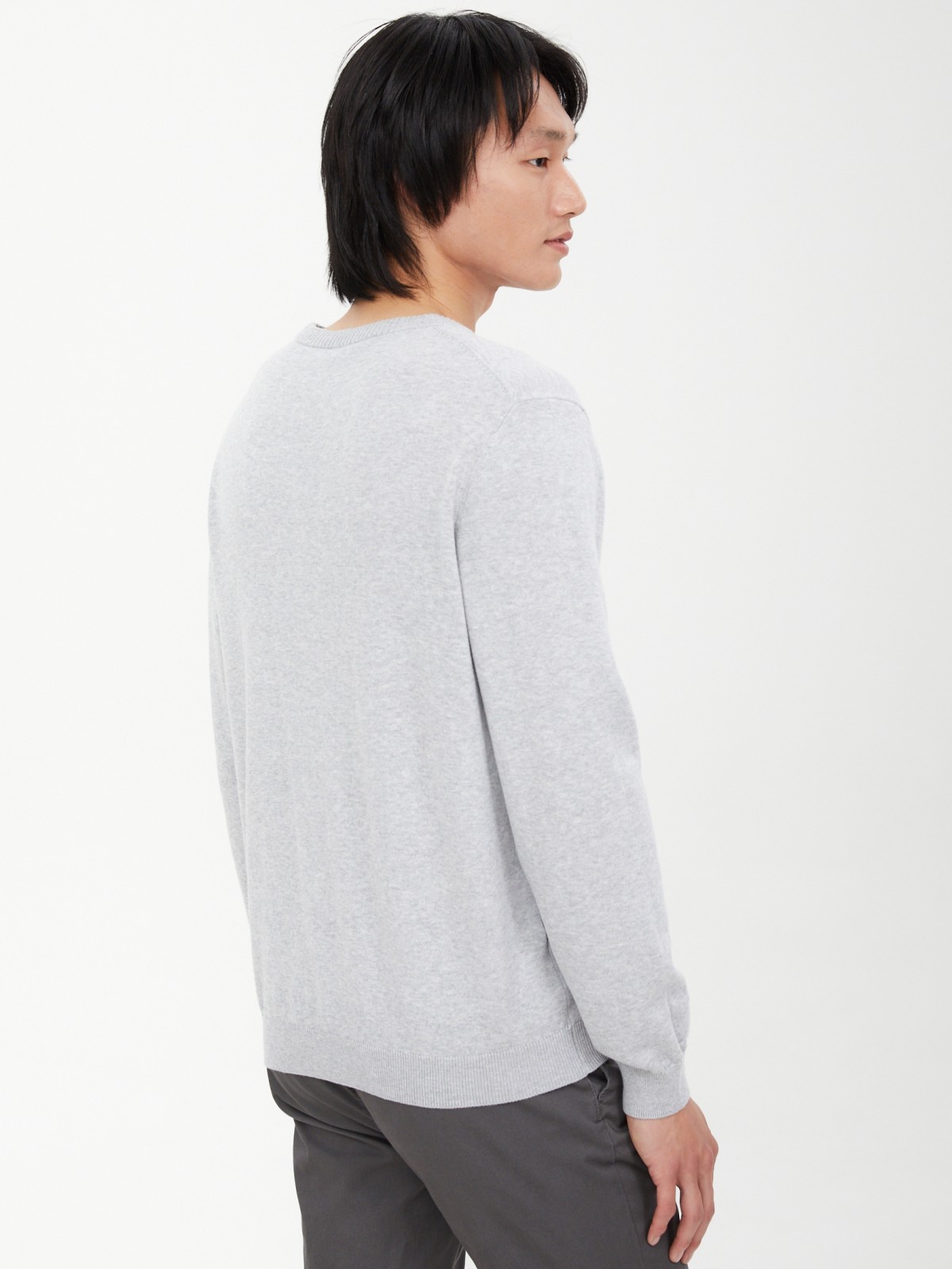 Тонкий трикотажный джемпер из хлопка с длинным рукавом