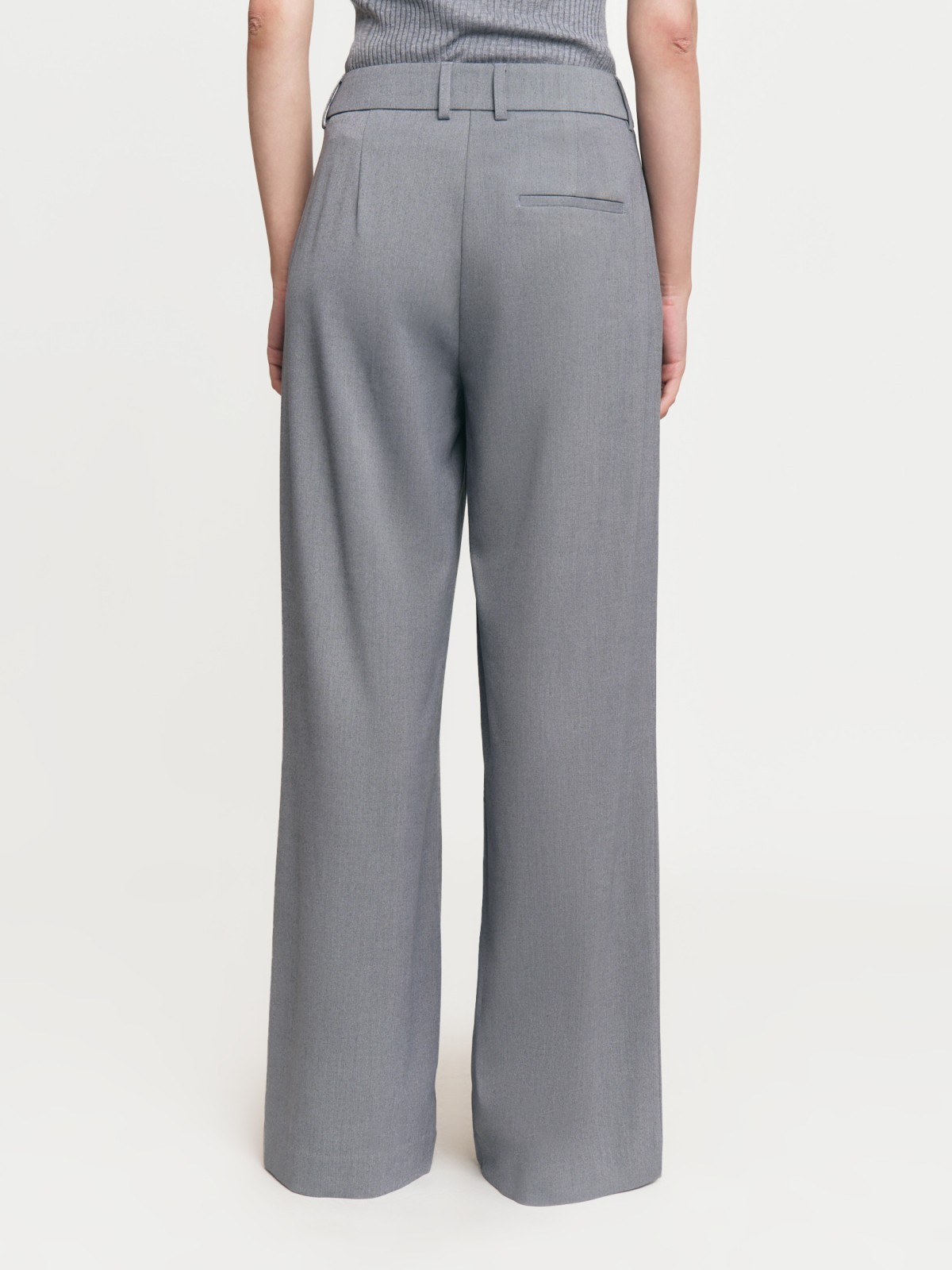 Брюки широкого силуэта Wide с защипами