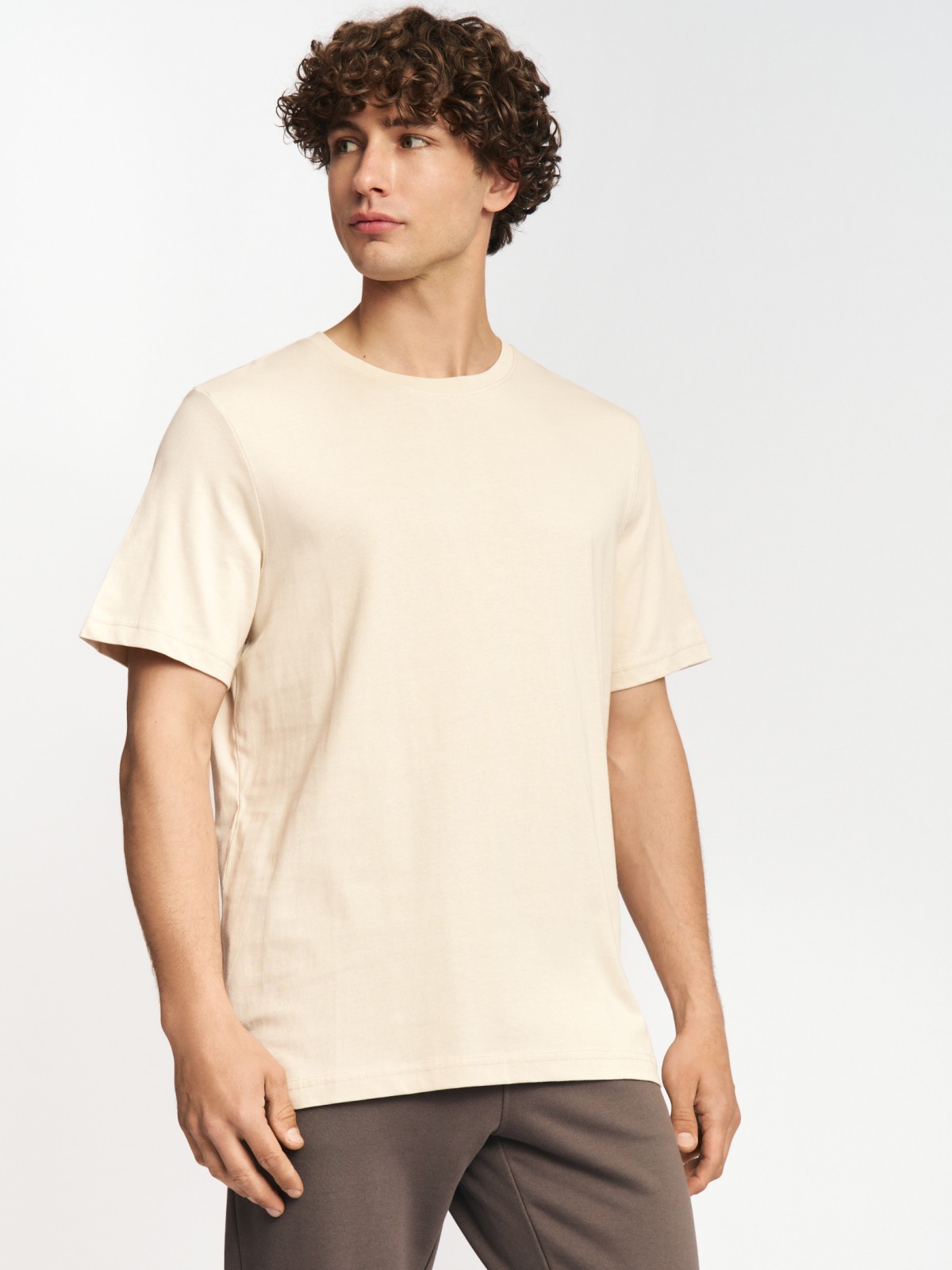 Футболка из хлопка с круглым вырезом