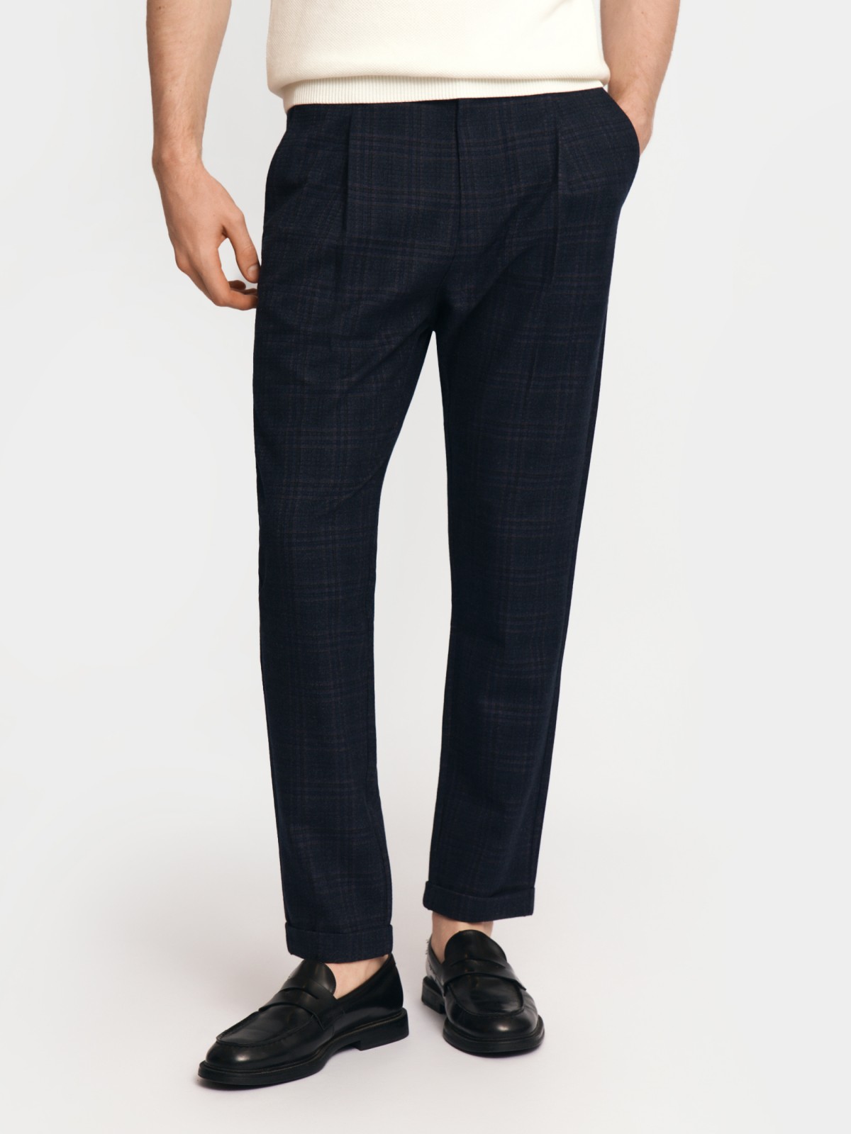 Брюки силуэта Tapered в клетку с поясом на резинке