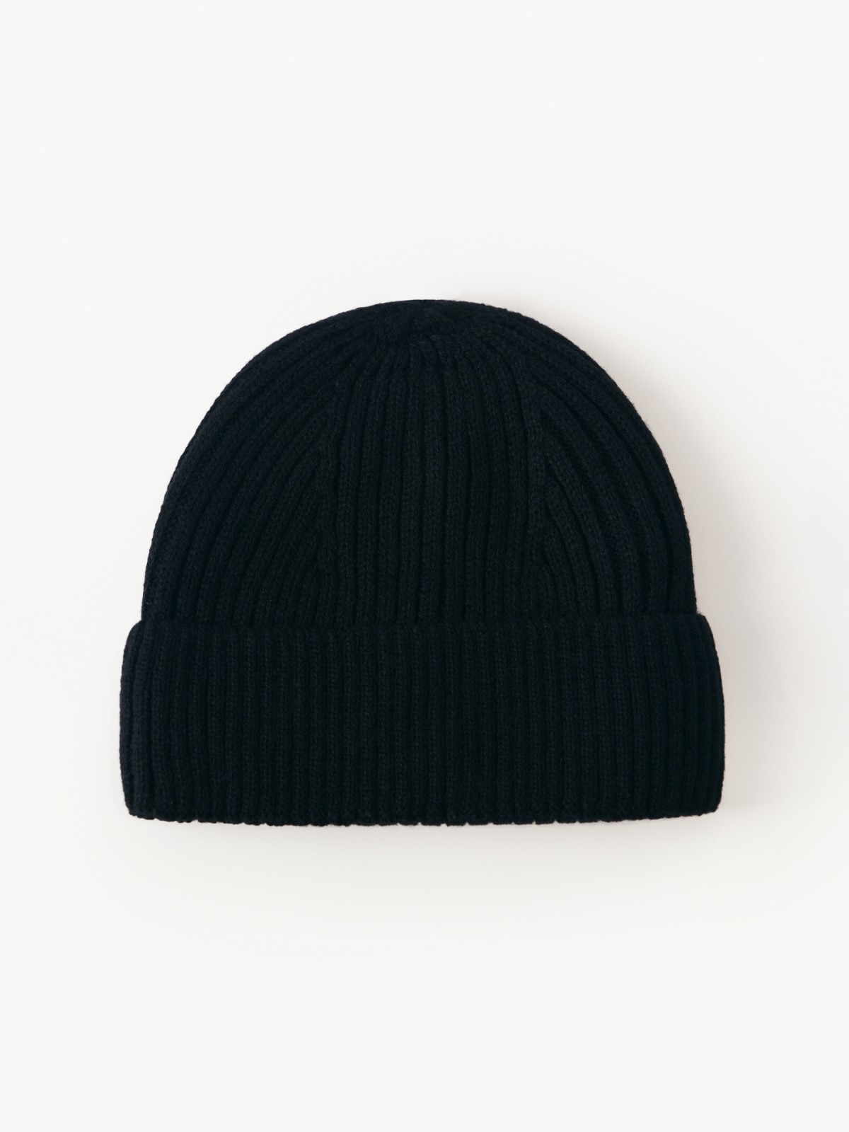 Вязаная шапка-бини с экомехом 499₽