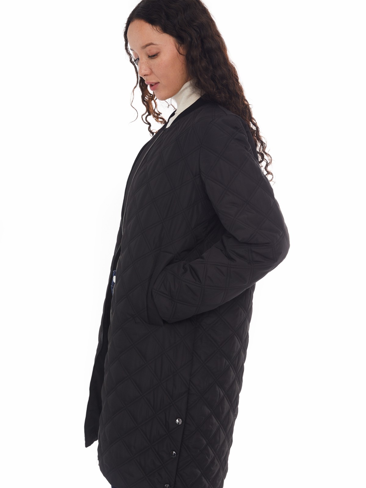 Утеплённое стёганое пальто-бомбер на синтепоне zolla 024125250044, цвет черный, размер XS - фото 2