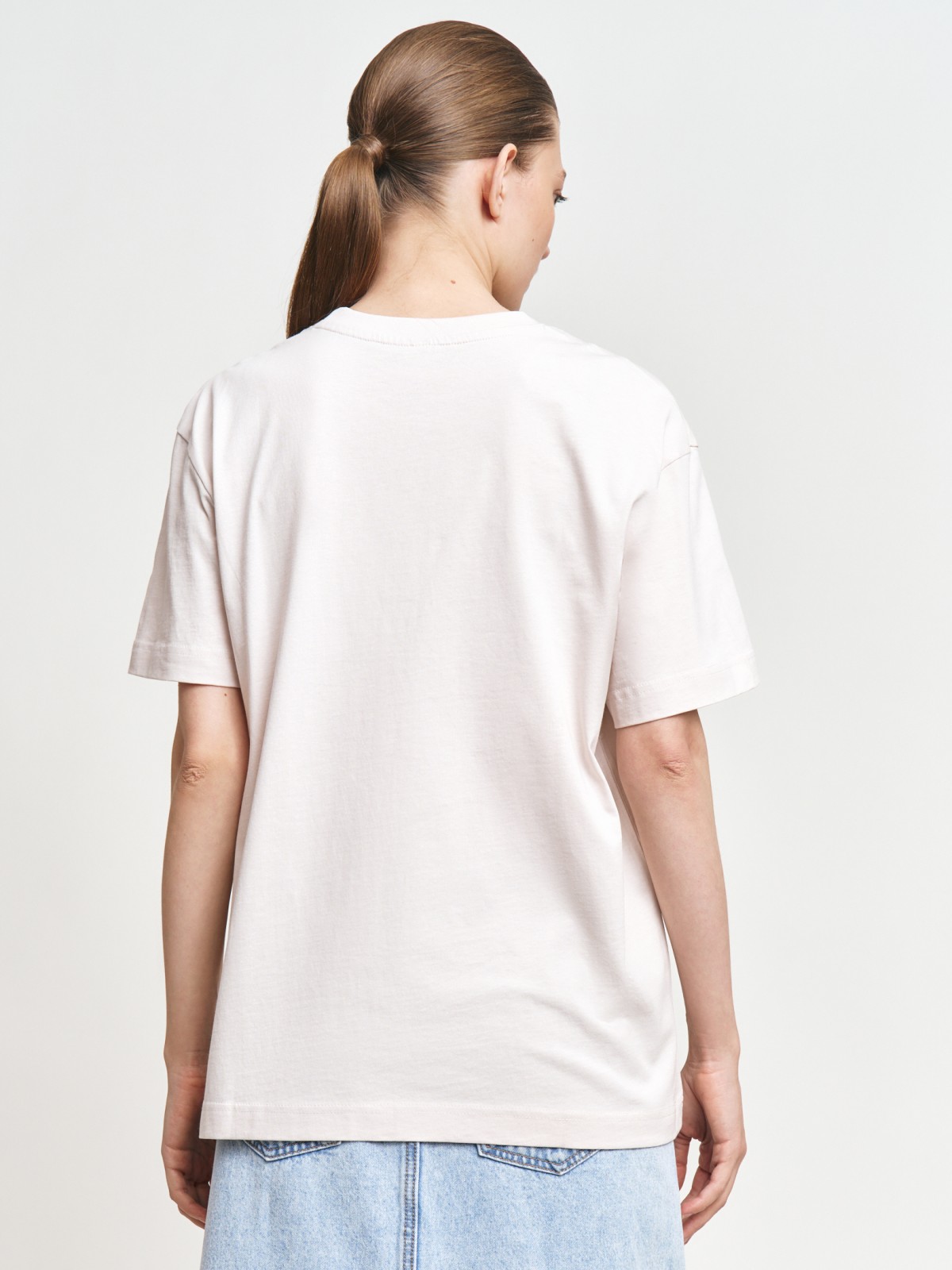 Футболка оверсайз фасона из хлопка