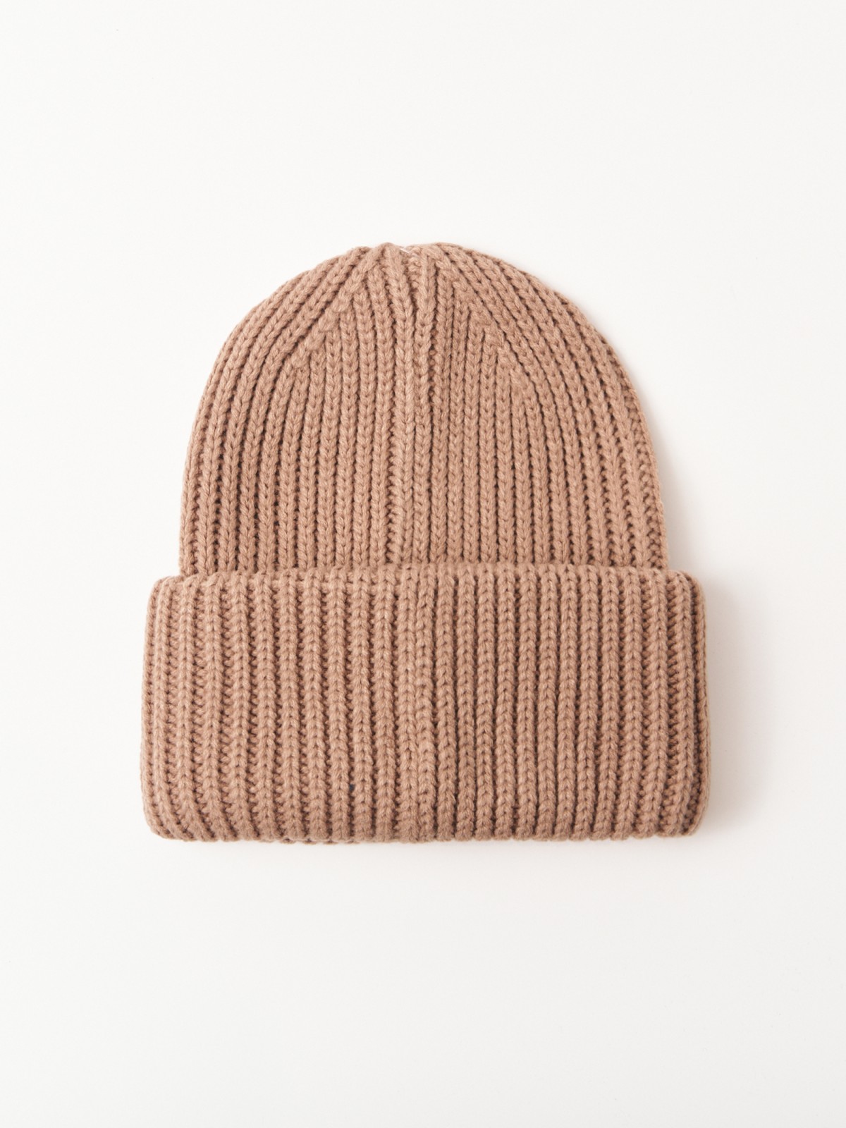 Вязаная шапка-бини