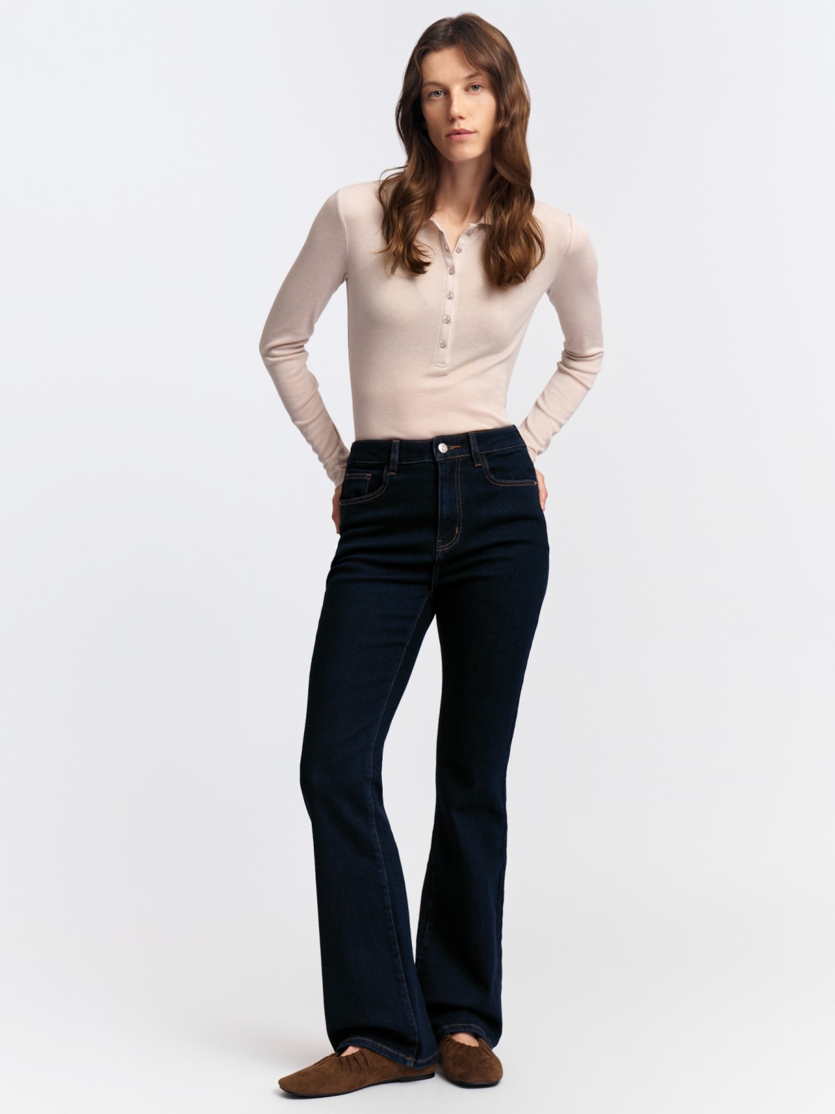 Утеплённые джинсы силуэта Bootcut с начёсом