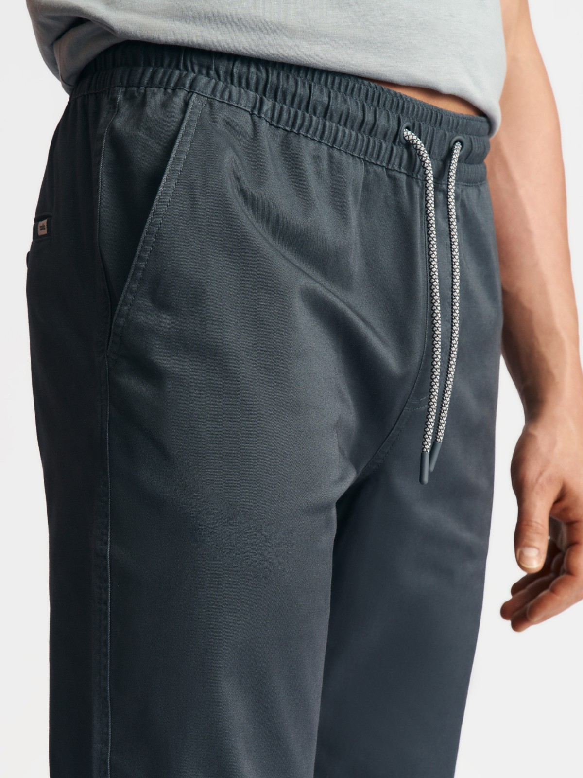 Брюки-джоггеры из хлопка на резинке