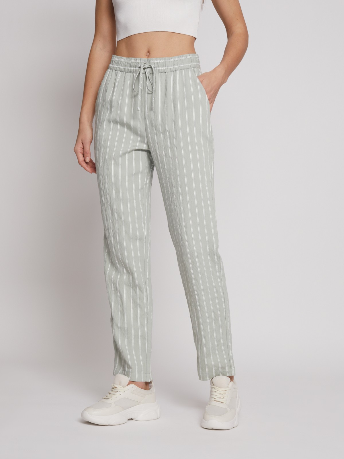 Брюки на резинке в полоску