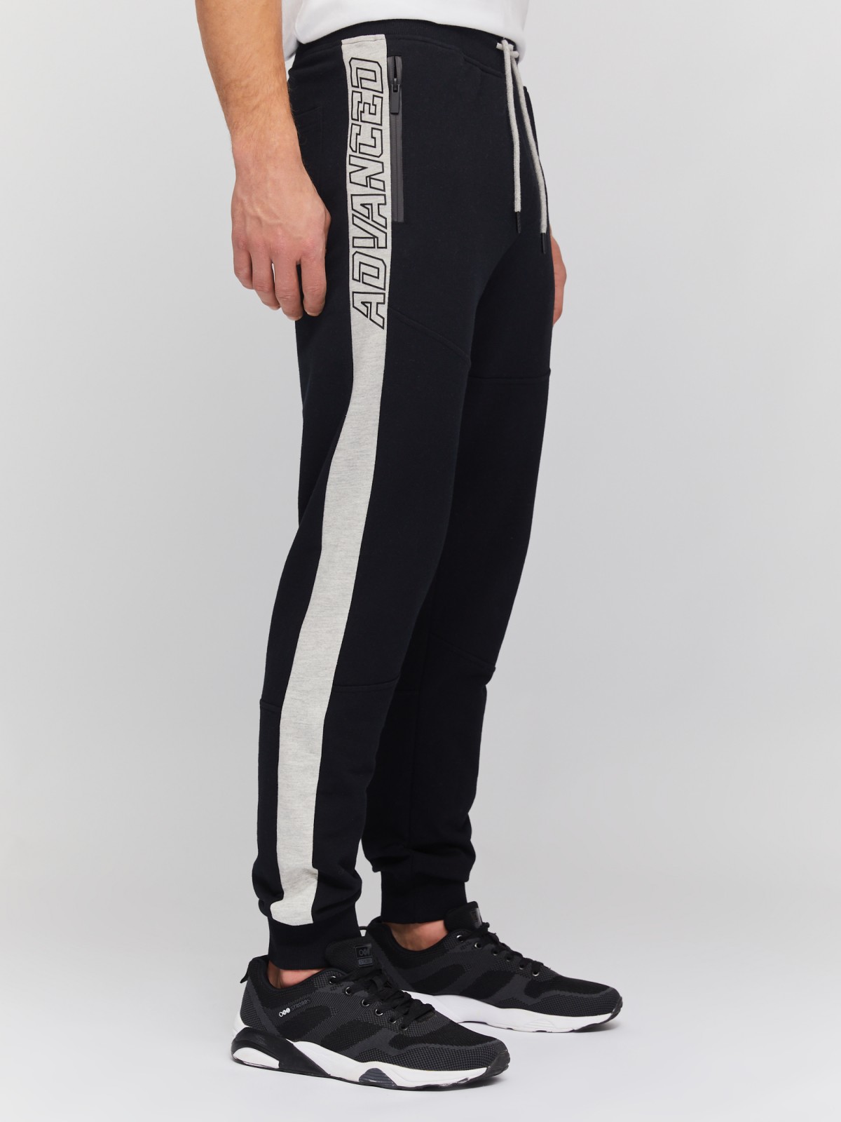 Трикотажные брюки-джоггеры с лампасами zolla 014137660061, цвет черный, размер S - фото 3