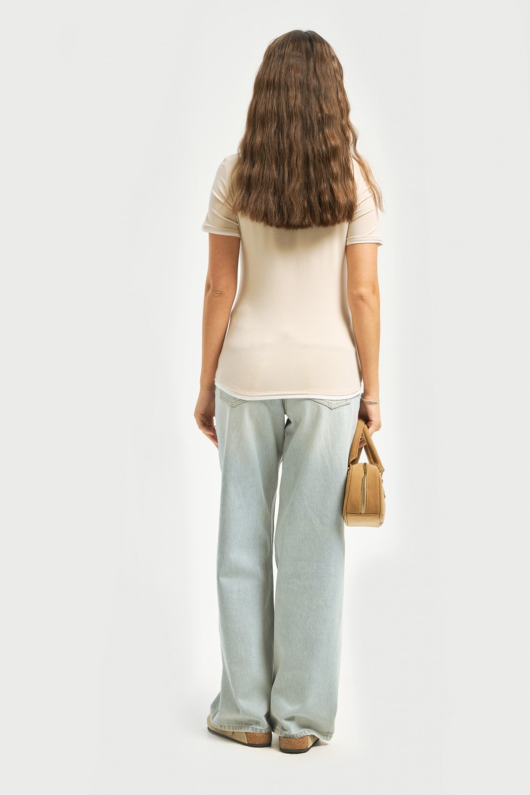 Футболка из вискозы с отделкой