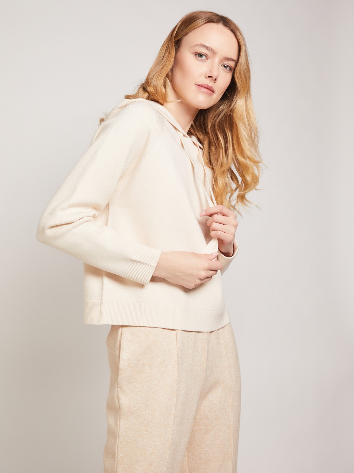 Трикотажное худи